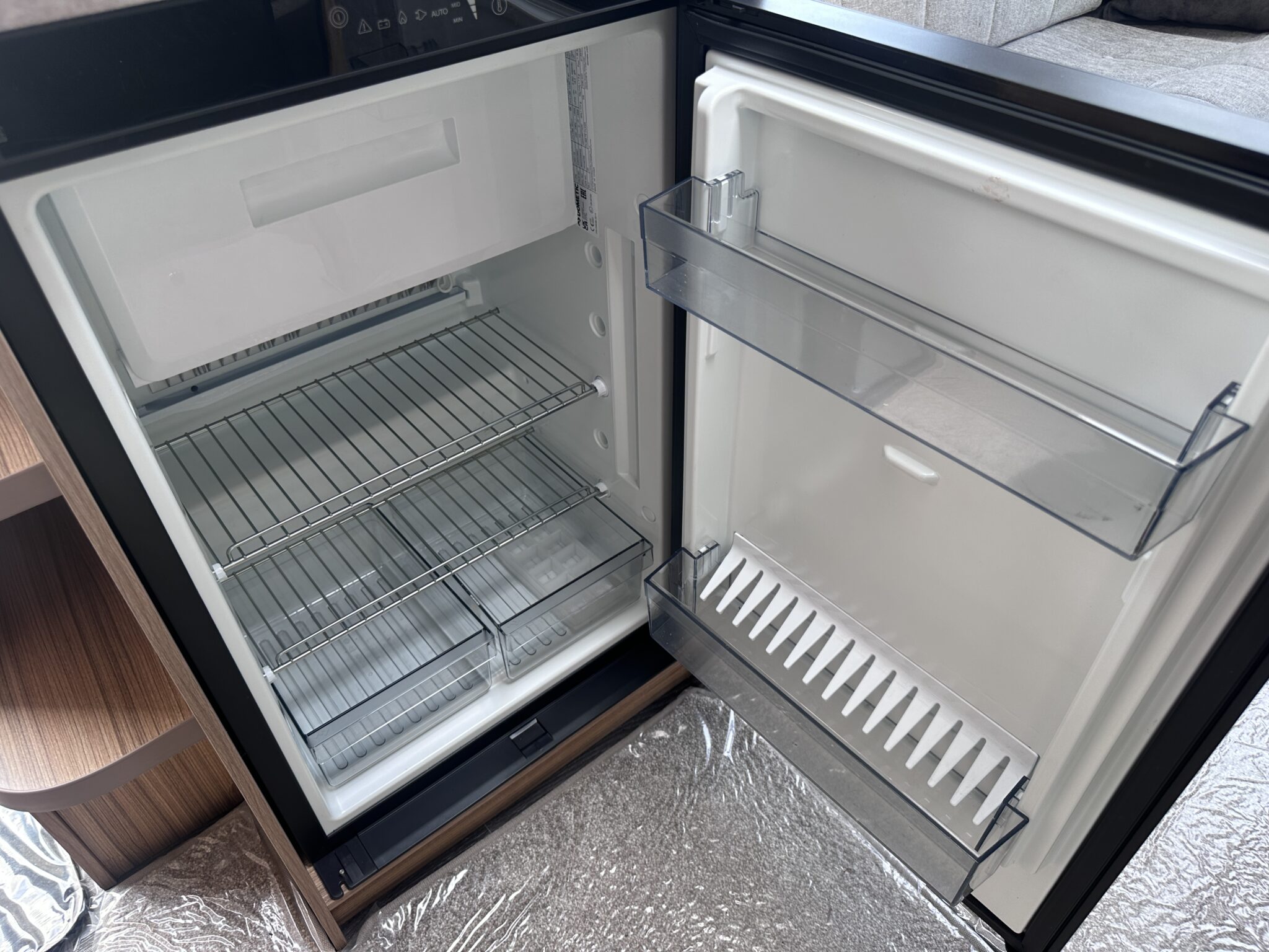 Bailey Phoenix GT75 420 – 2025 Caravan - Image 56