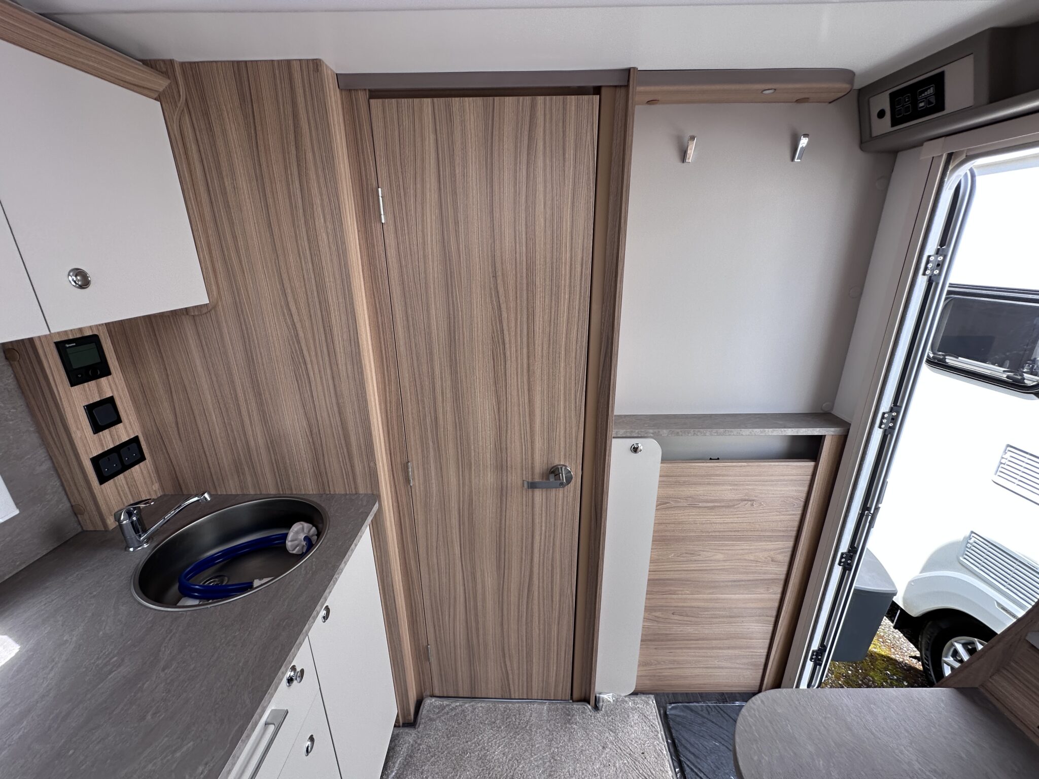 Bailey Phoenix GT75 420 – 2025 Caravan - Image 63