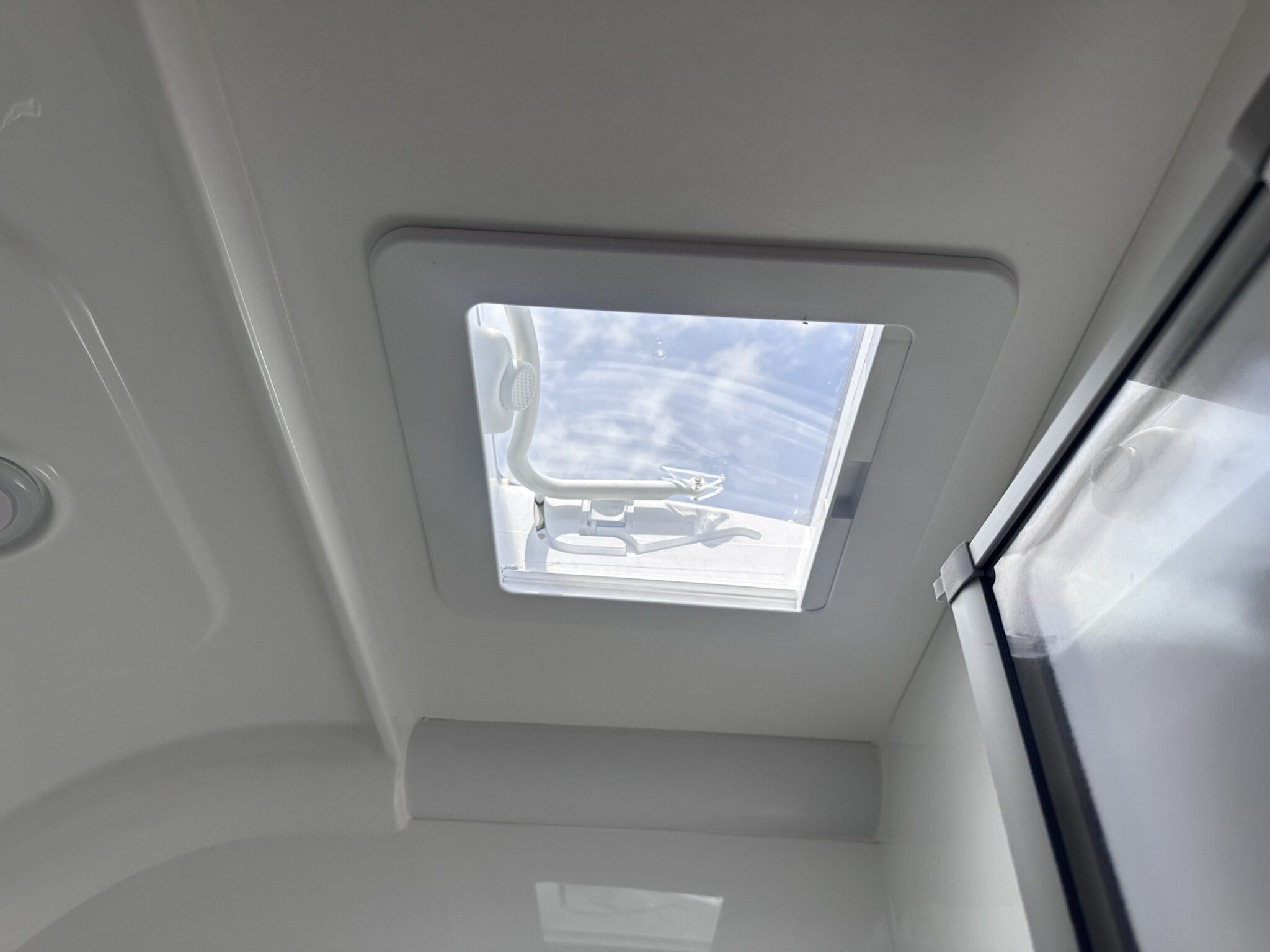 Bailey Phoenix GT75 420 – 2025 Caravan - Image 74