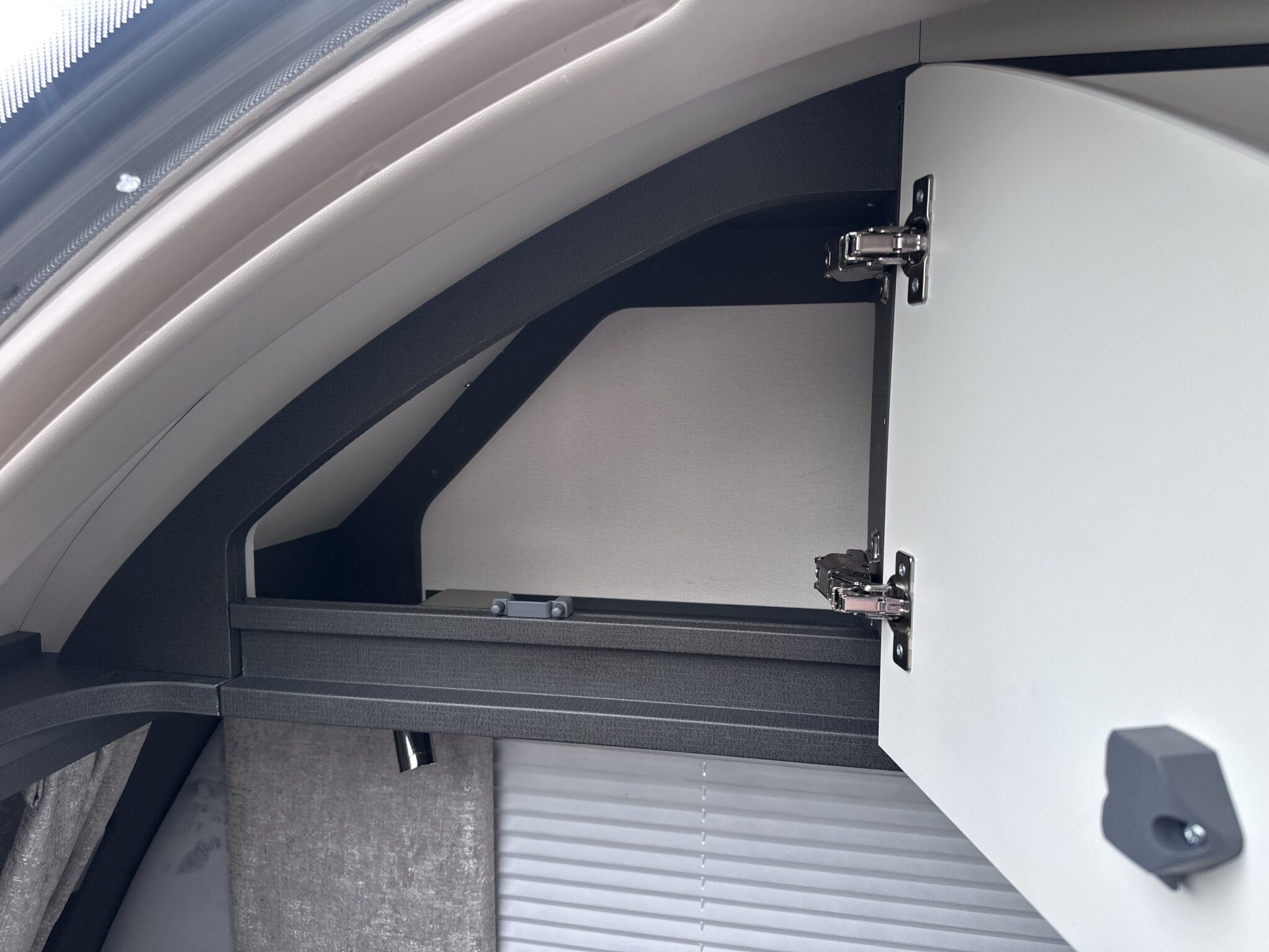 Swift Bessacarr Cameo By Design 580 – 2022 Caravan - Image 31