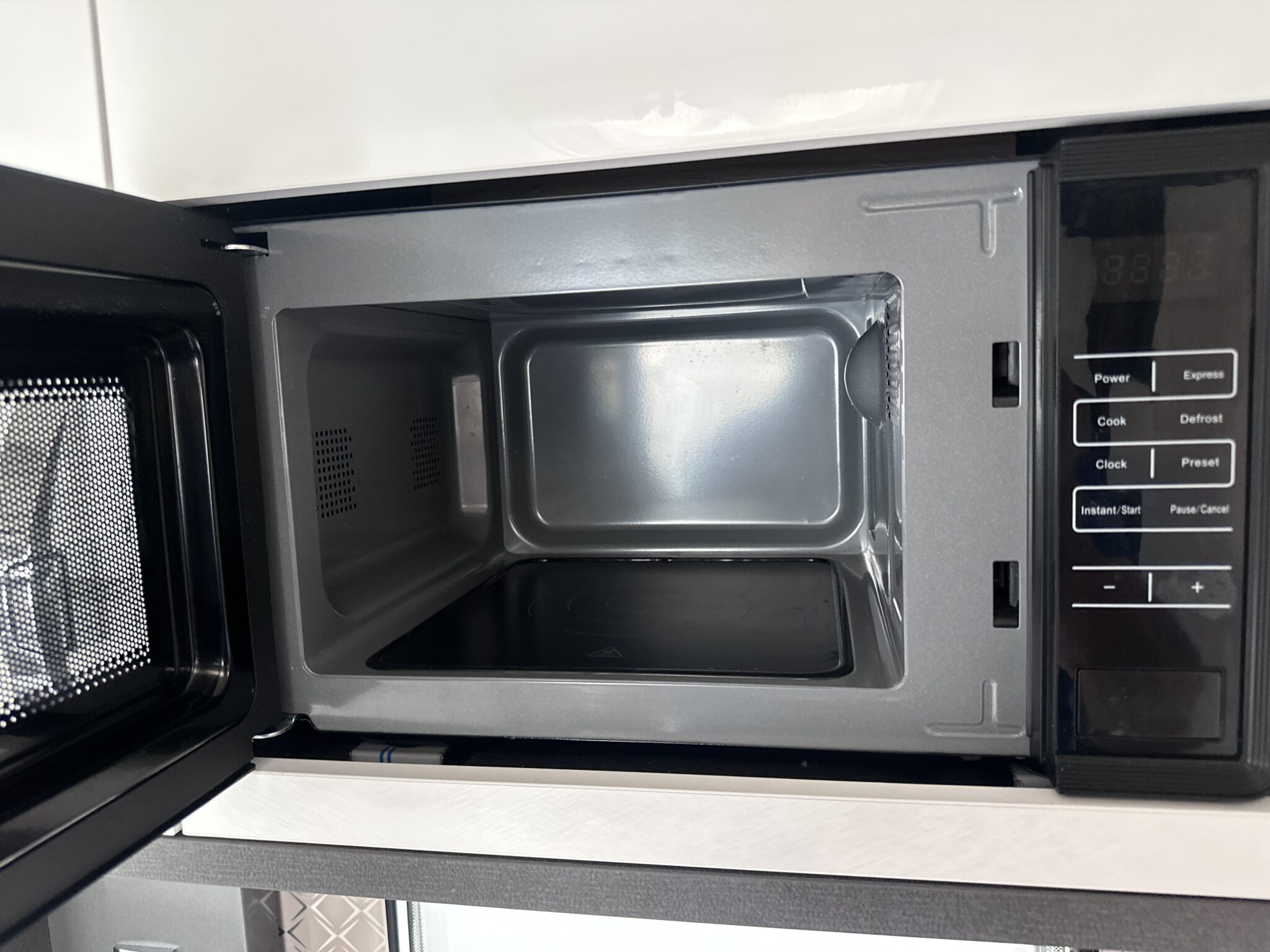 Swift Bessacarr Cameo By Design 580 – 2022 Caravan - Image 40