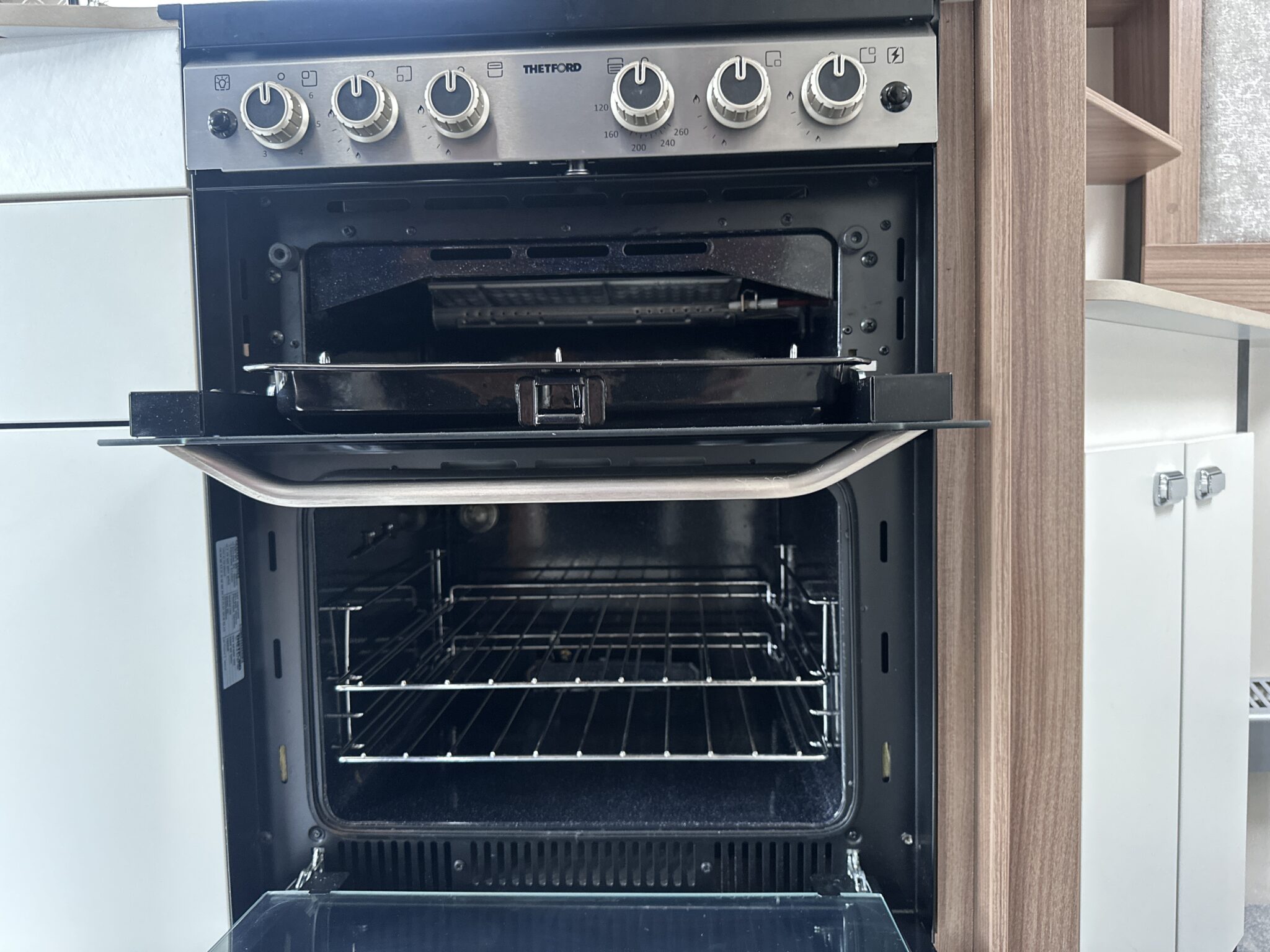 Swift Bessacarr Cameo By Design 580 – 2022 Caravan - Image 44