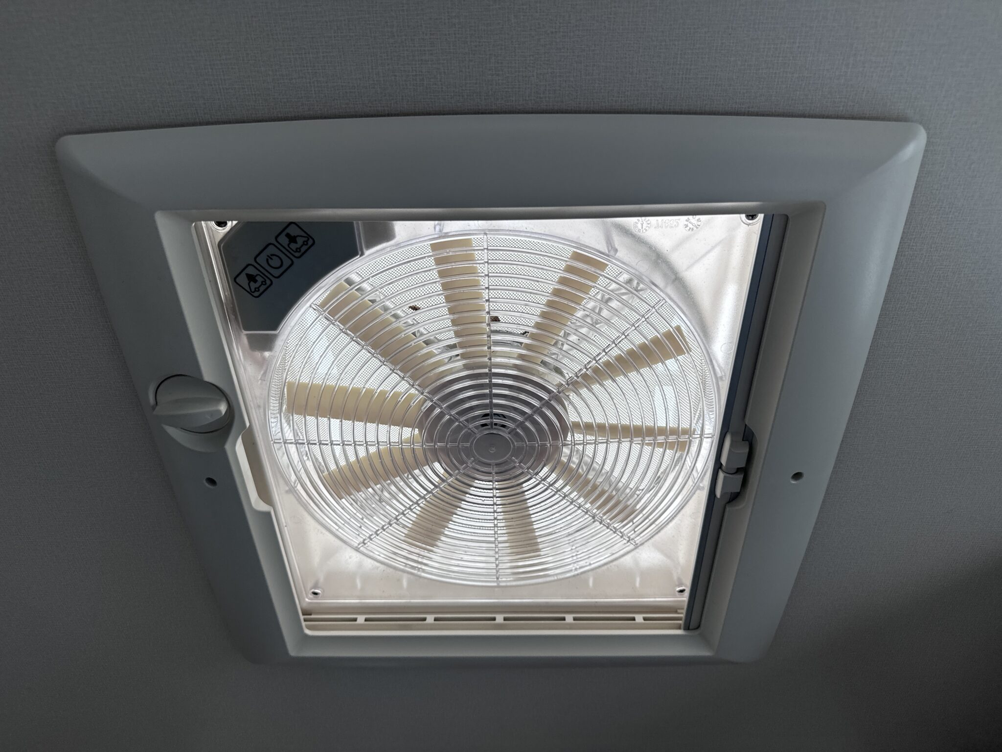 Swift Bessacarr Cameo By Design 580 – 2022 Caravan - Image 49