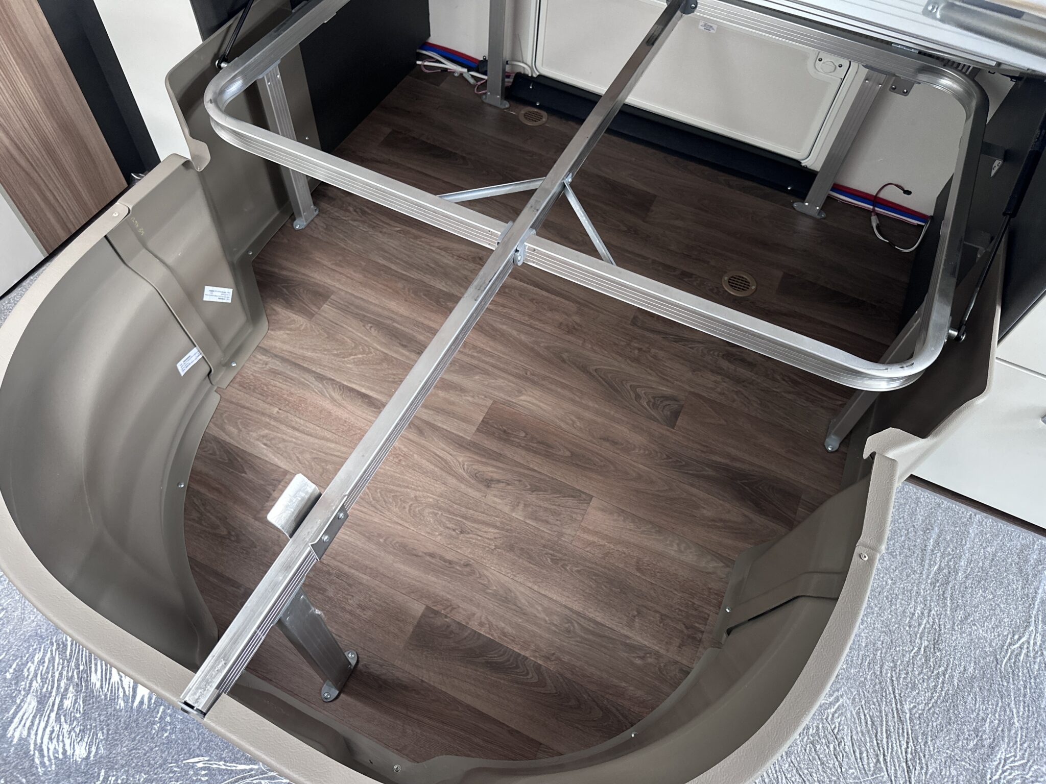 Swift Bessacarr Cameo By Design 580 – 2022 Caravan - Image 68
