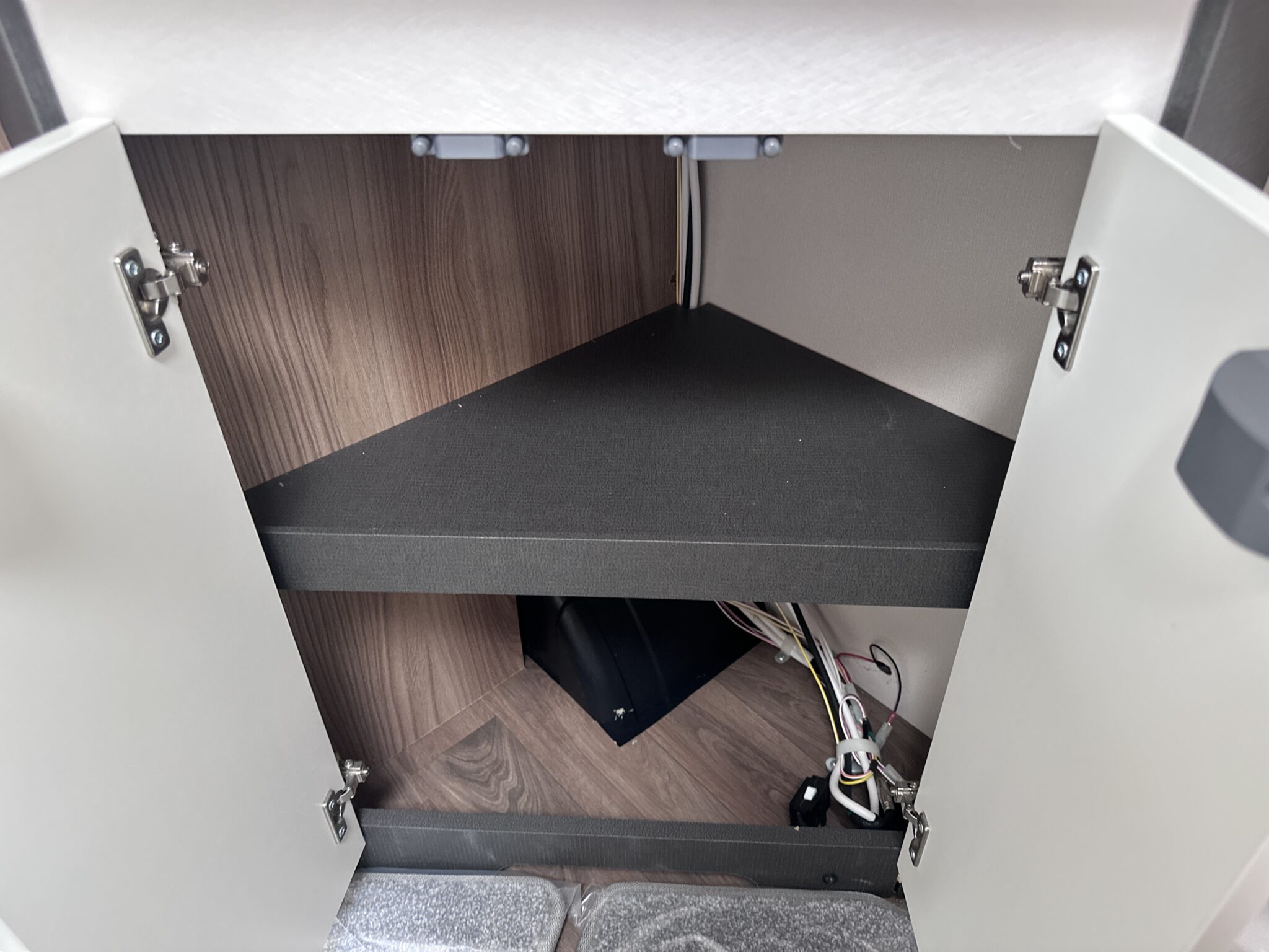 Swift Bessacarr Cameo By Design 580 – 2022 Caravan - Image 72
