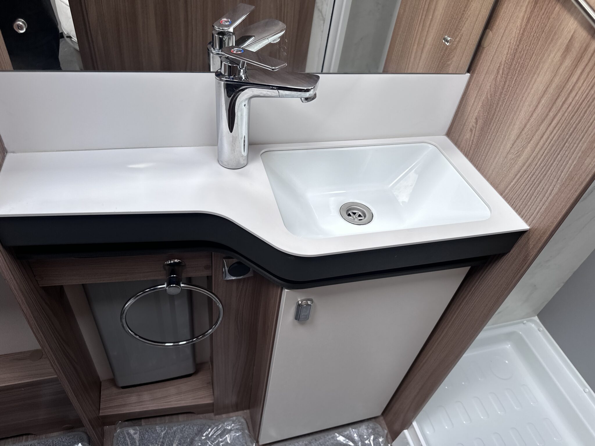 Swift Bessacarr Cameo By Design 580 – 2022 Caravan - Image 79