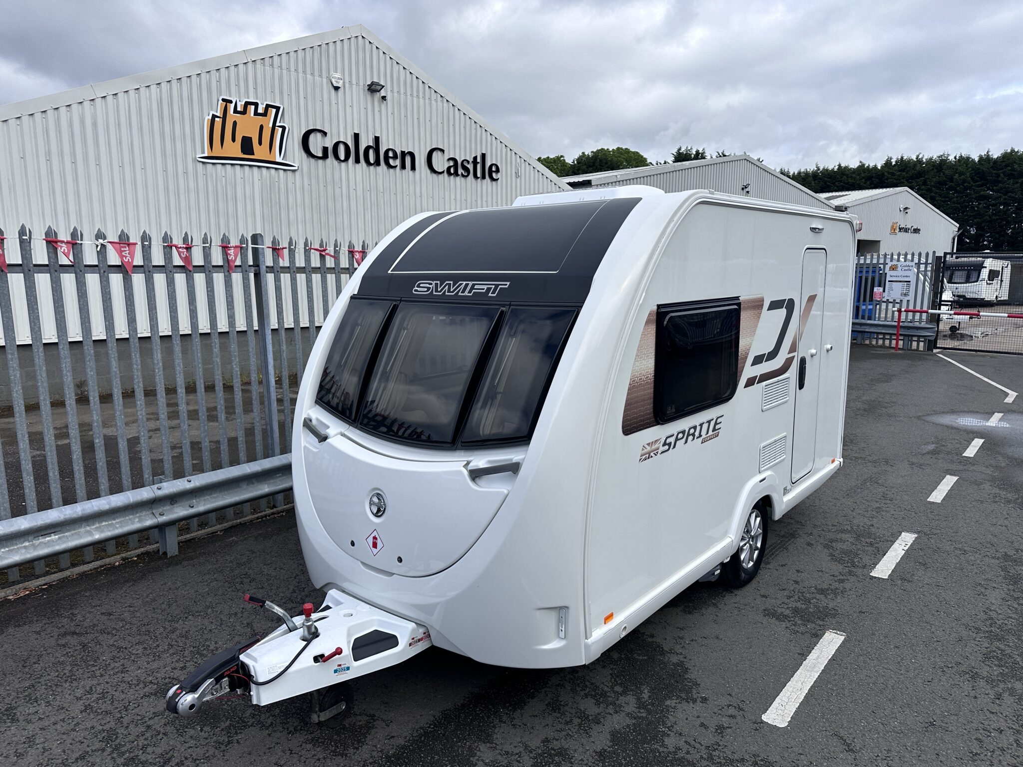Swift Sprite Compact – 2022 Caravan