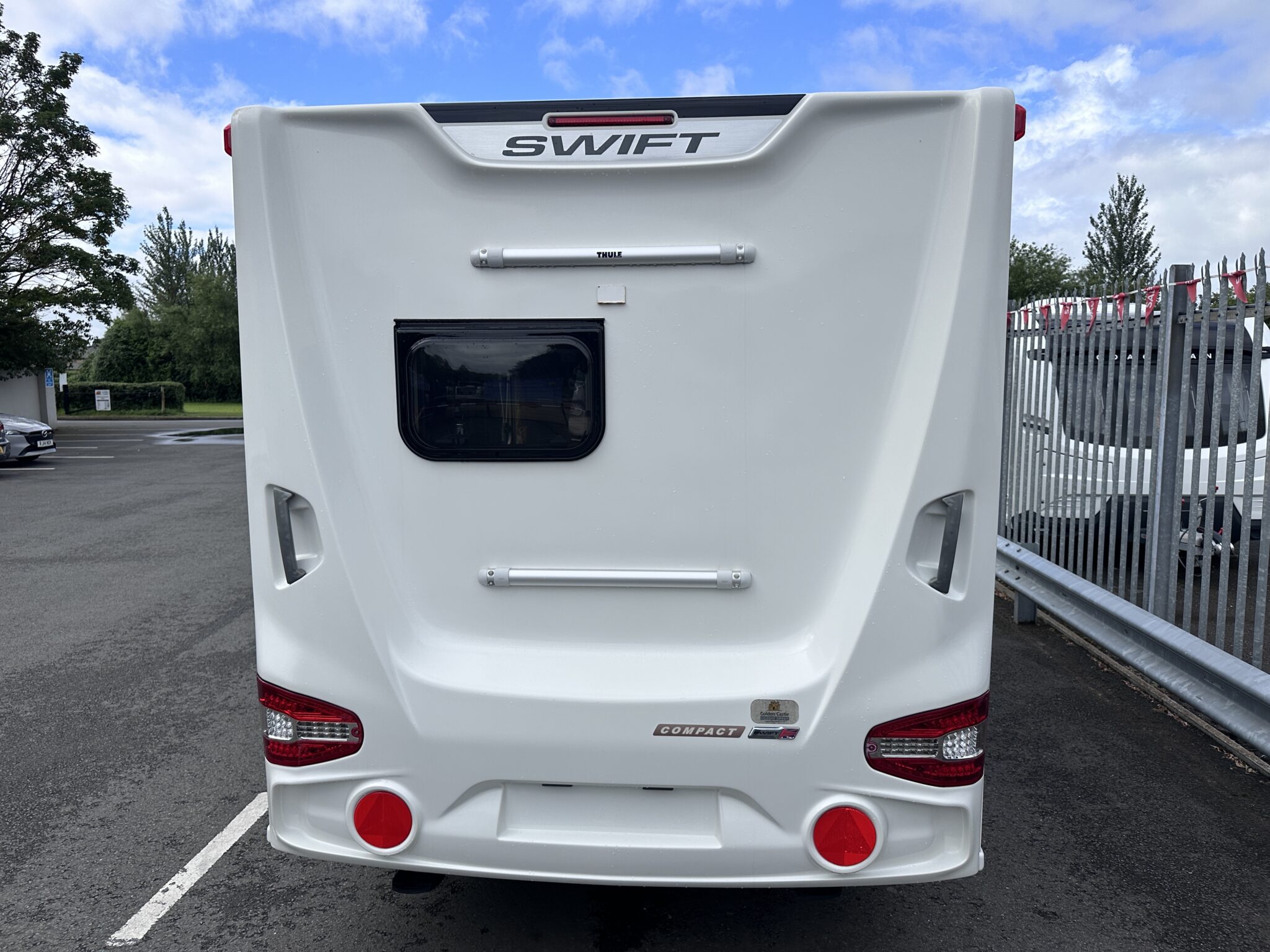 Swift Sprite Compact – 2022 Caravan - Image 5