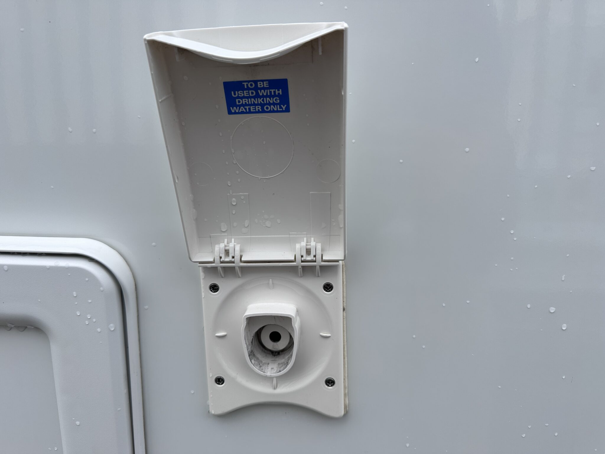 Swift Sprite Compact – 2022 Caravan - Image 17