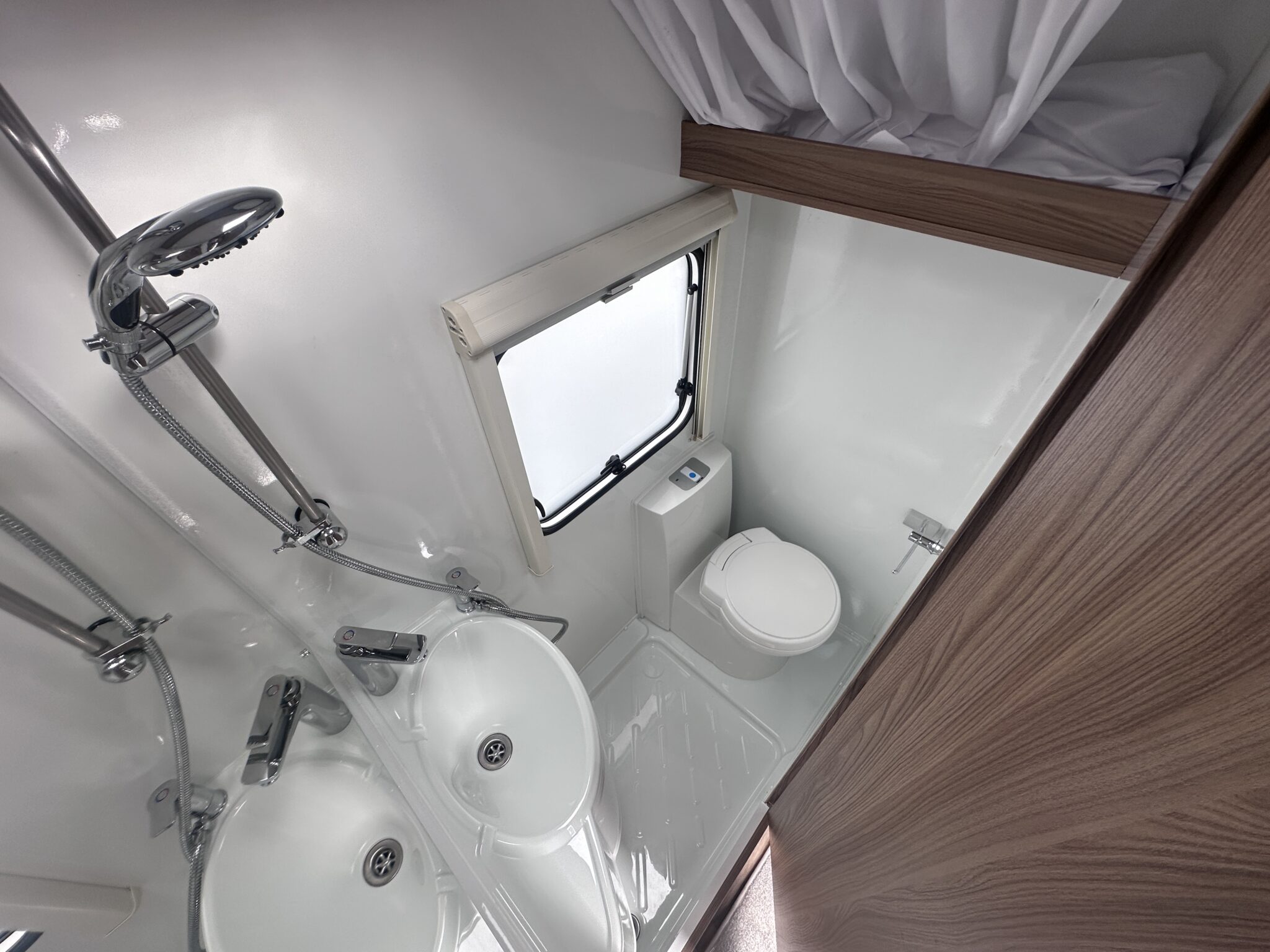 Swift Sprite Compact – 2022 Caravan - Image 26