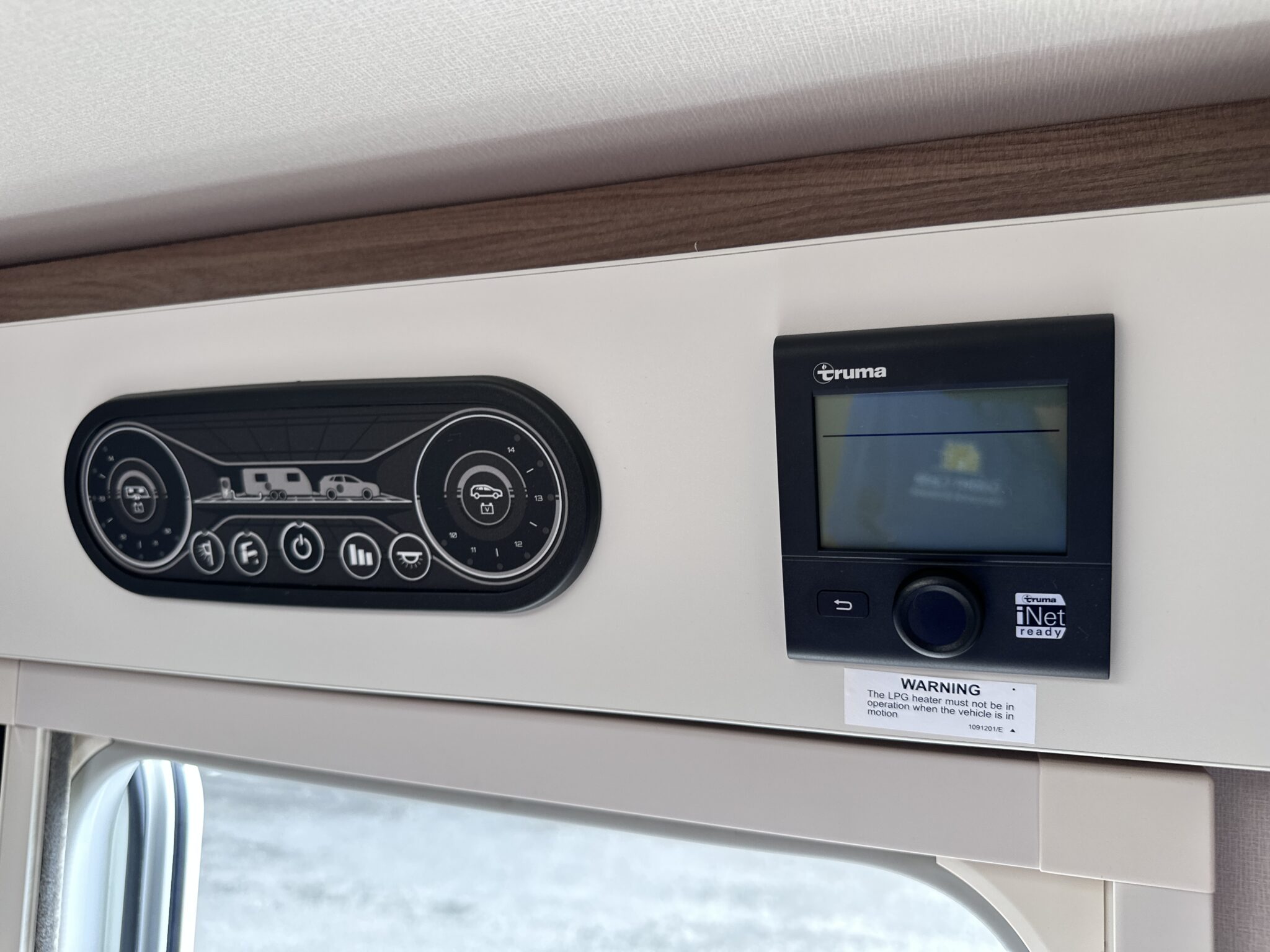 Swift Sprite Compact – 2022 Caravan - Image 51