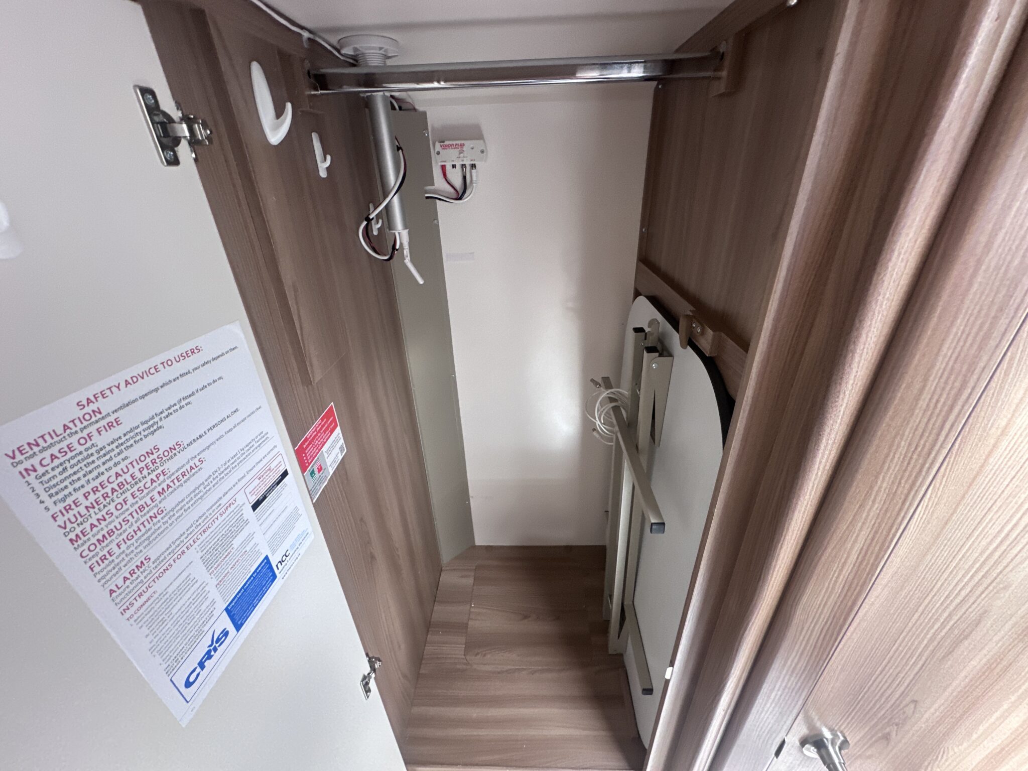 Swift Sprite Compact – 2022 Caravan - Image 52