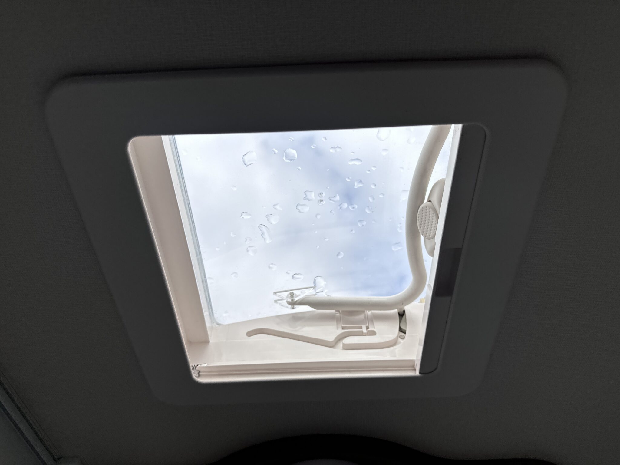 Swift Sprite Compact – 2022 Caravan - Image 70