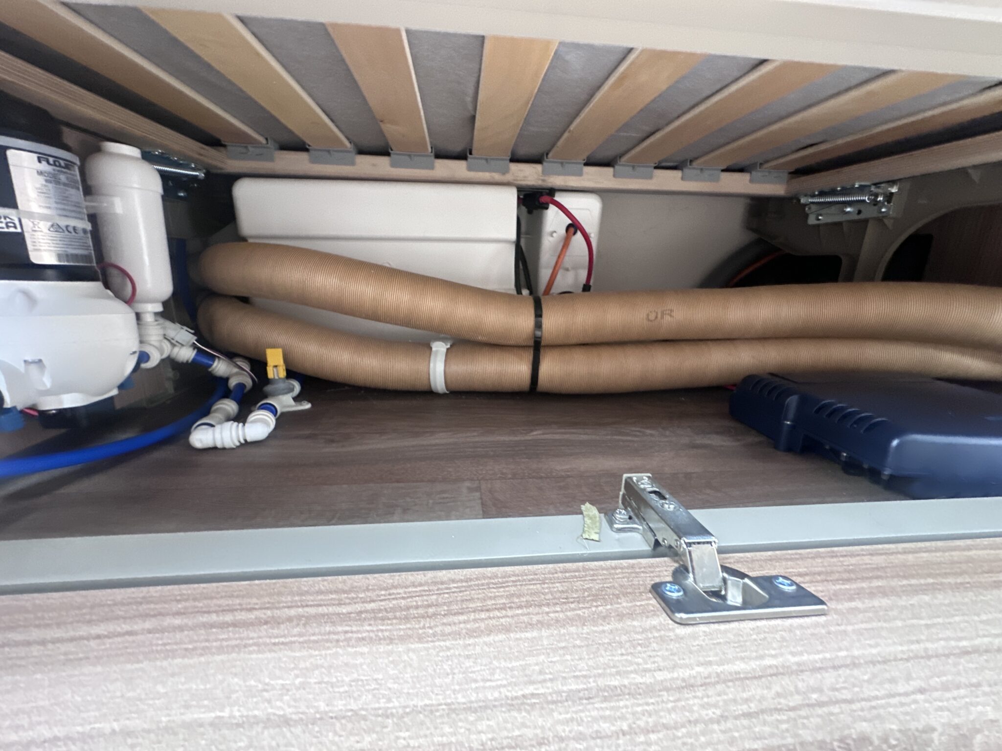 Swift Sprite Compact – 2022 Caravan - Image 76