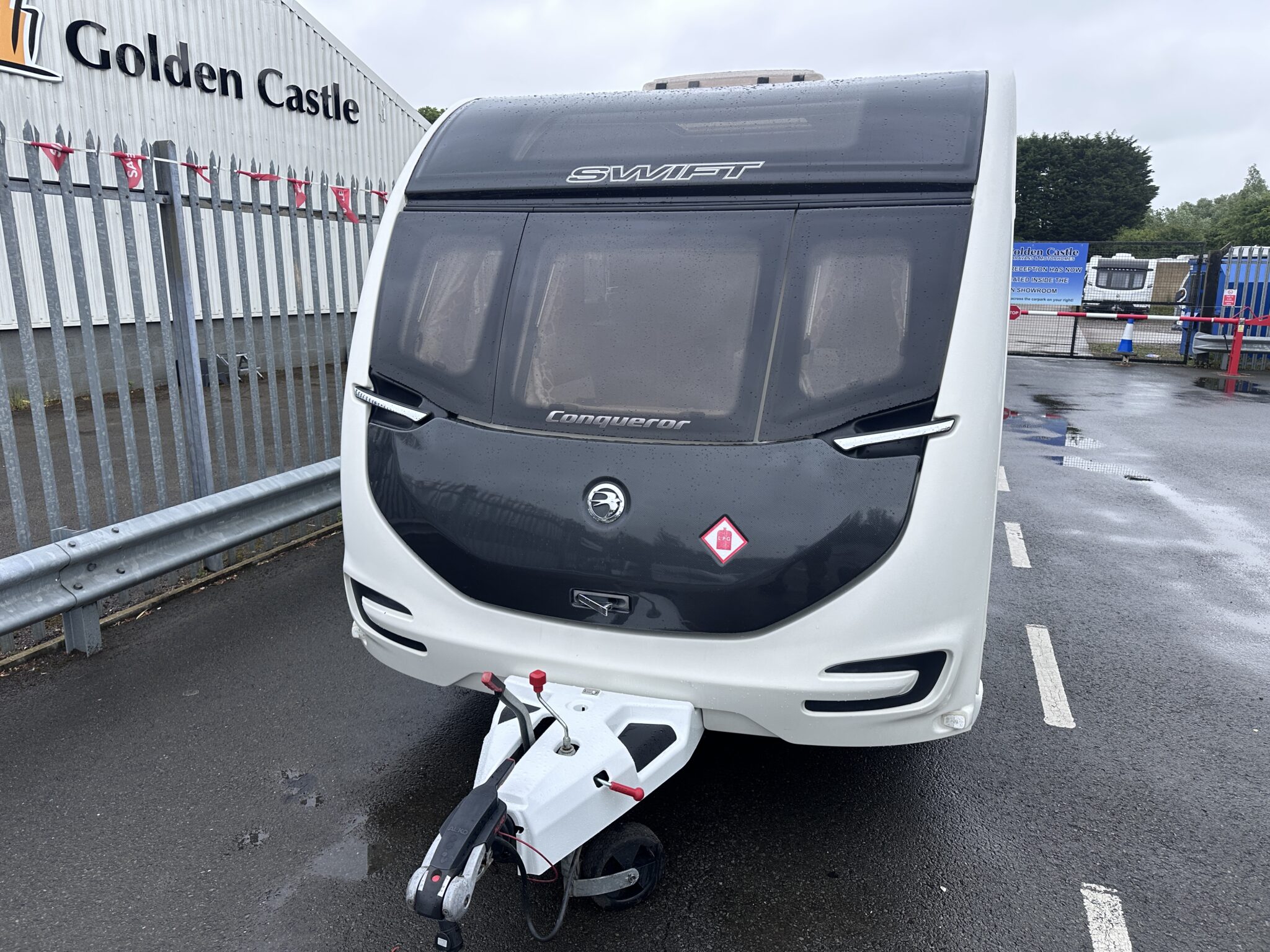 Swift Conqueror 645 – 2018 Caravan - Image 7