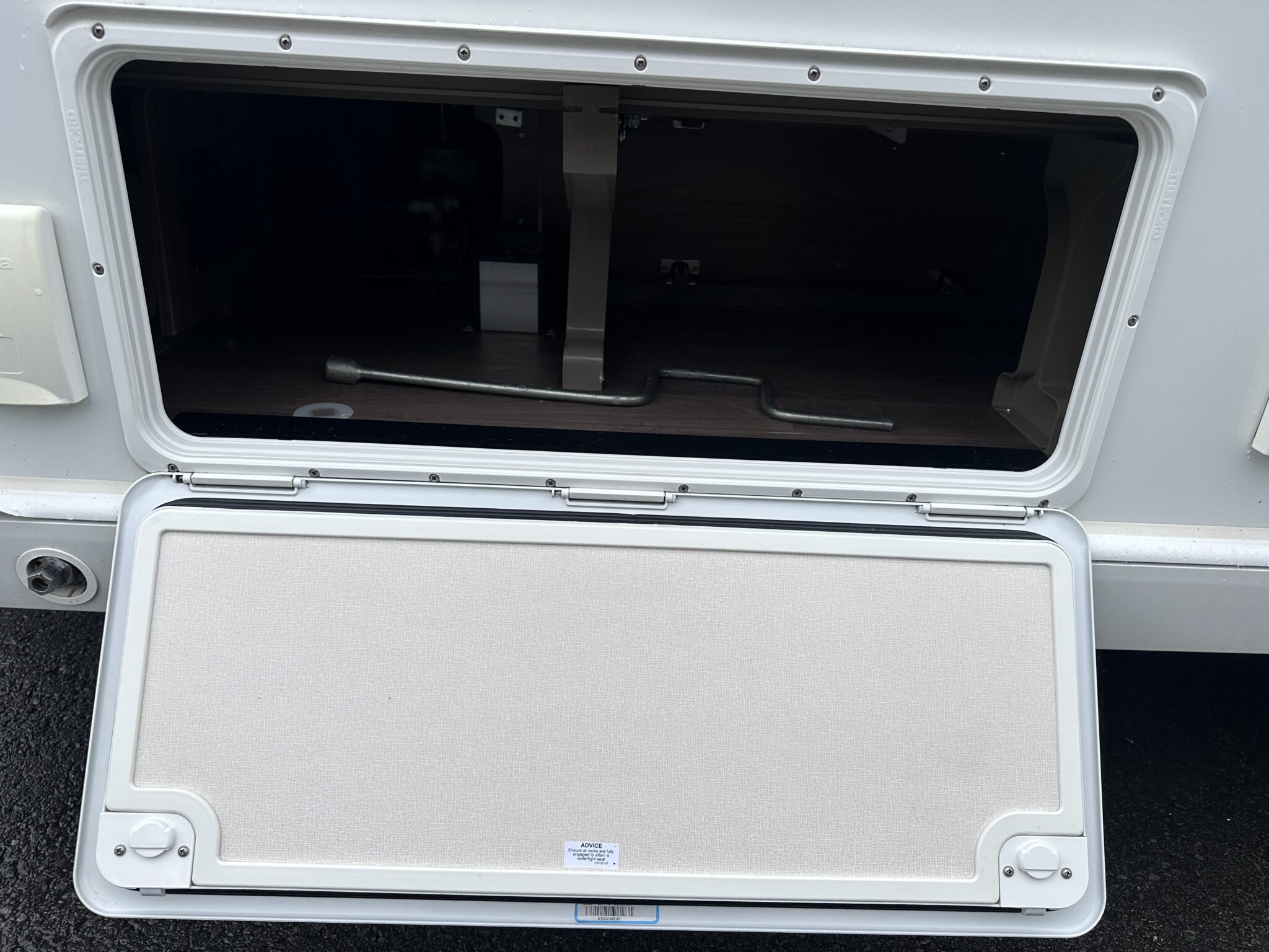 Swift Conqueror 645 – 2018 Caravan - Image 12