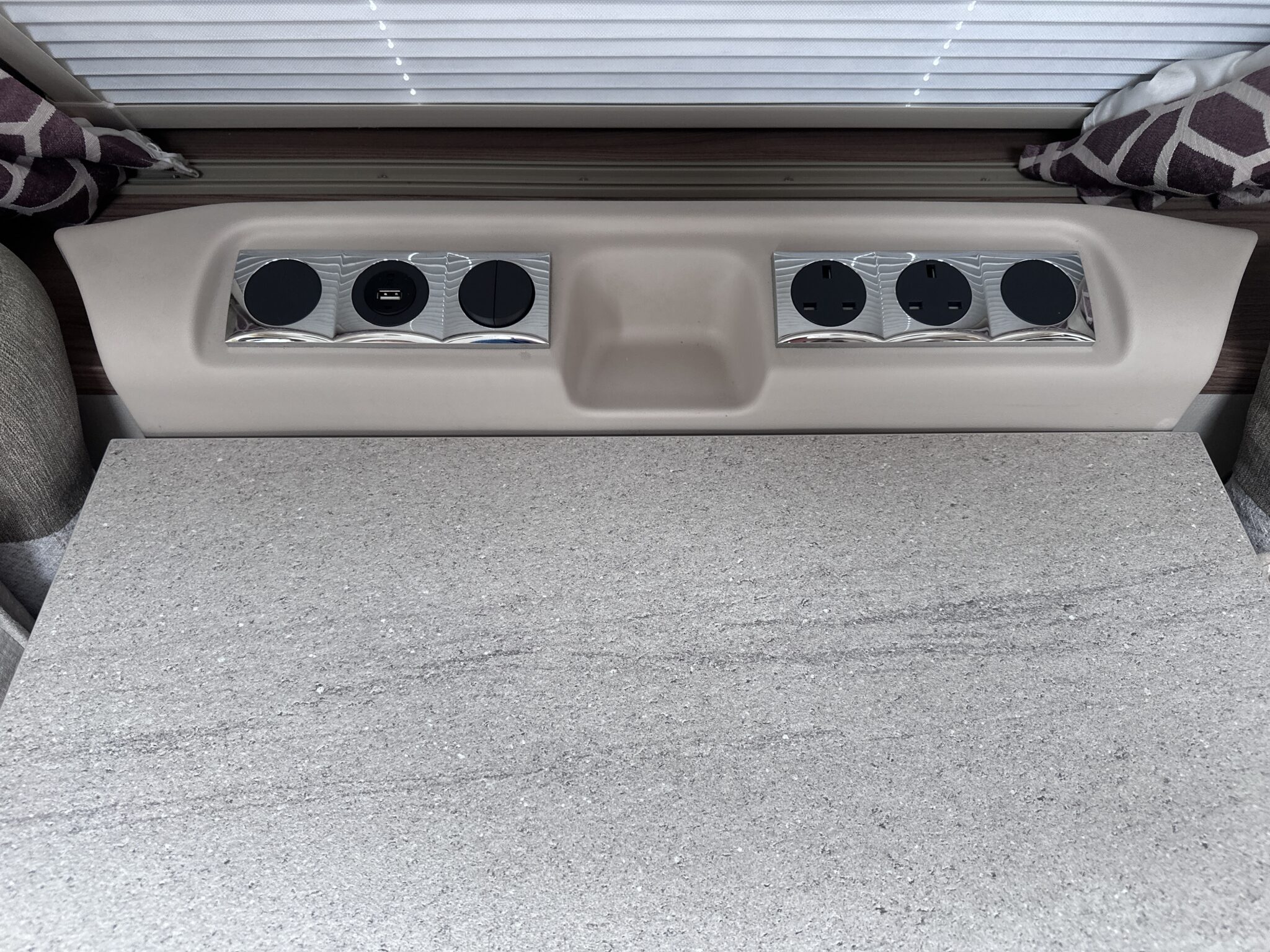 Swift Conqueror 645 – 2018 Caravan - Image 40