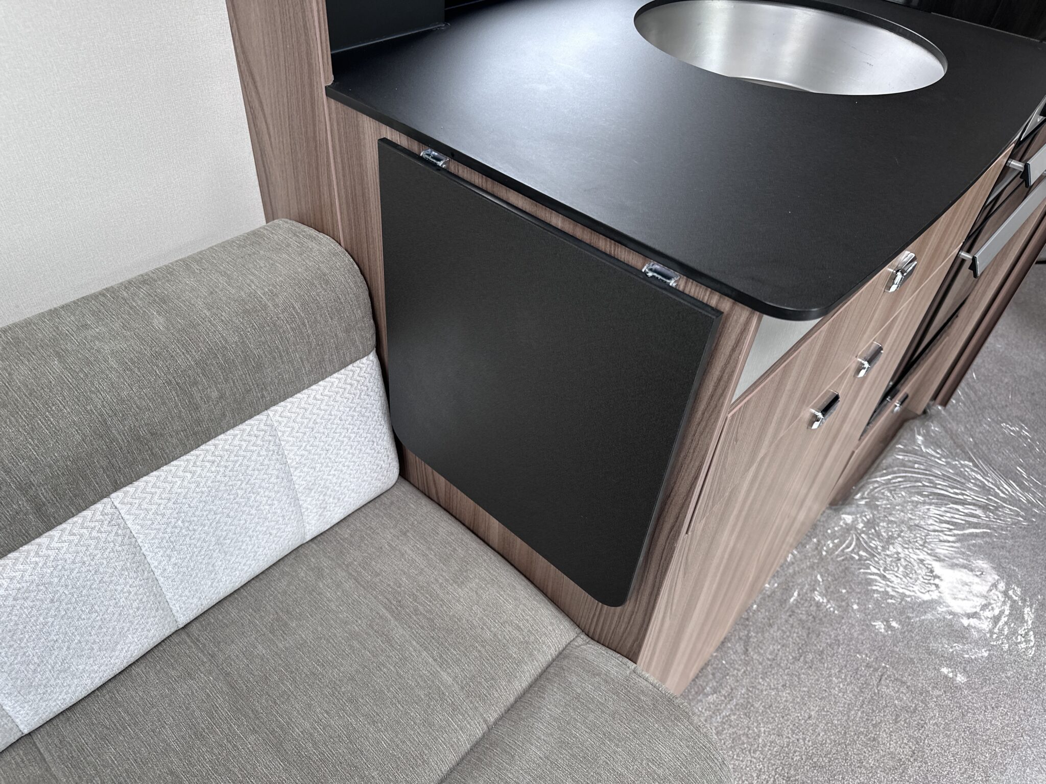 Swift Conqueror 645 – 2018 Caravan - Image 49