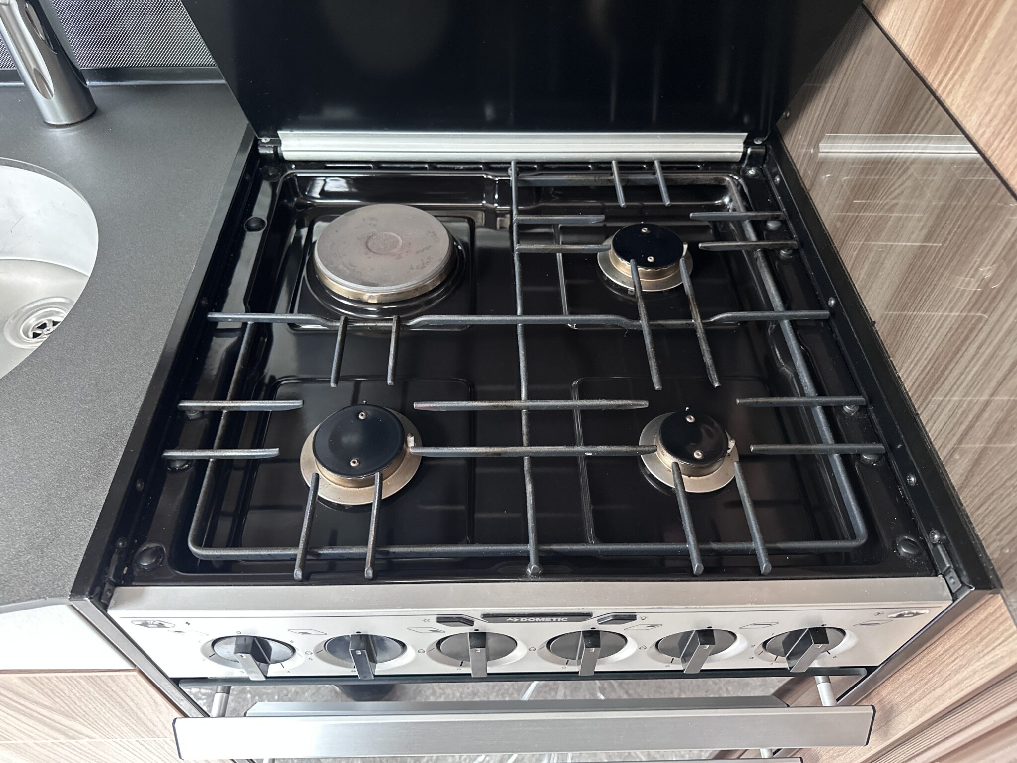 Swift Conqueror 645 – 2018 Caravan - Image 57