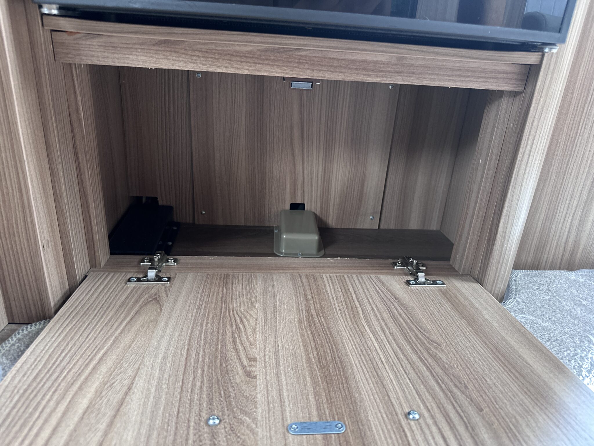 Swift Conqueror 645 – 2018 Caravan - Image 71
