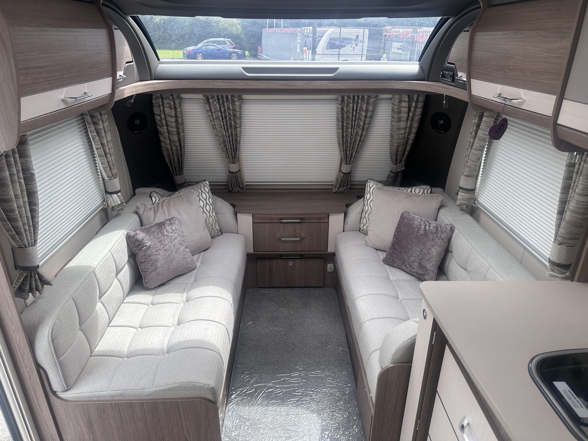 Coachman VIP 575 – 2020 Caravan - Image 24