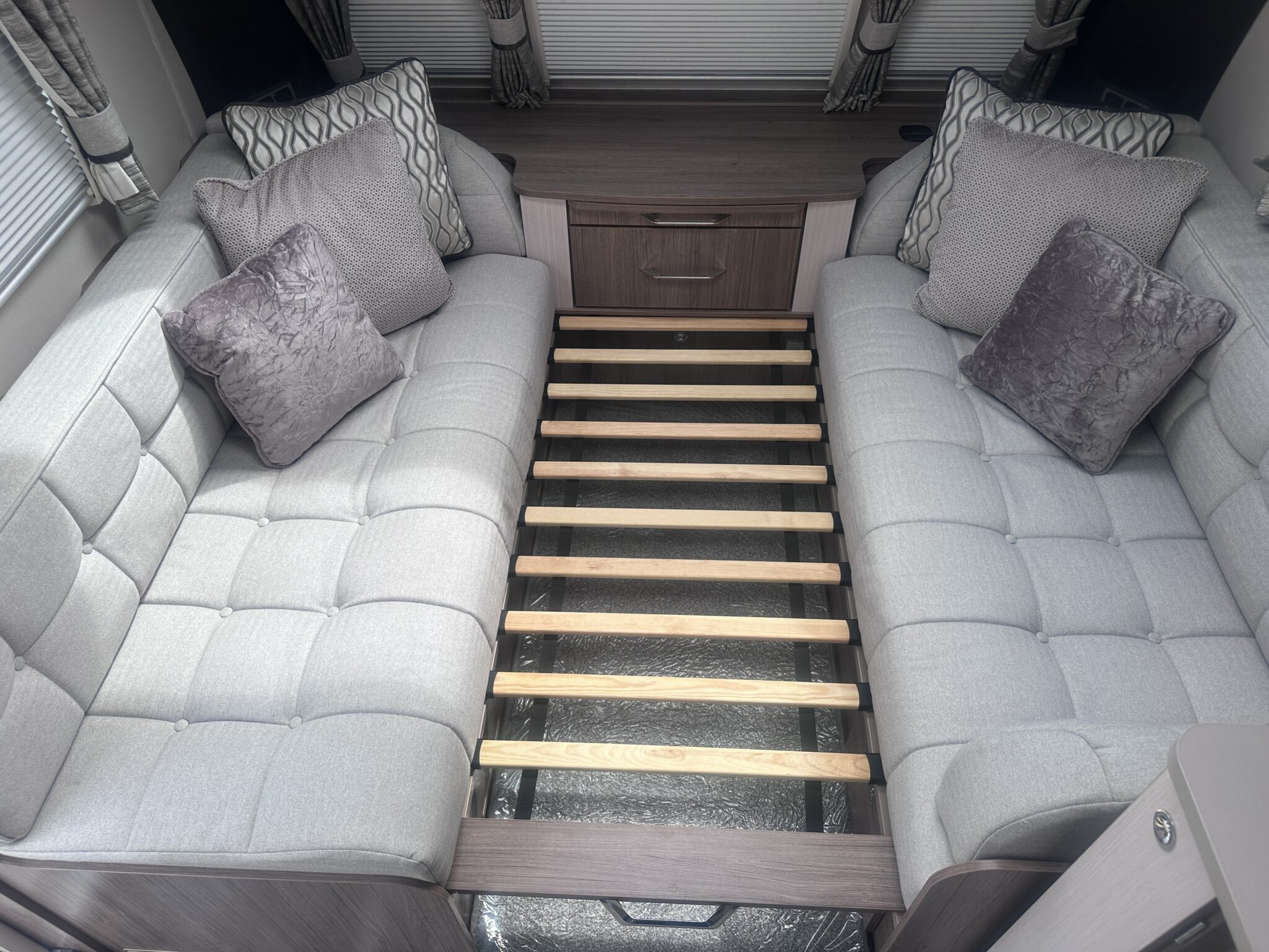 Coachman VIP 575 – 2020 Caravan - Image 52