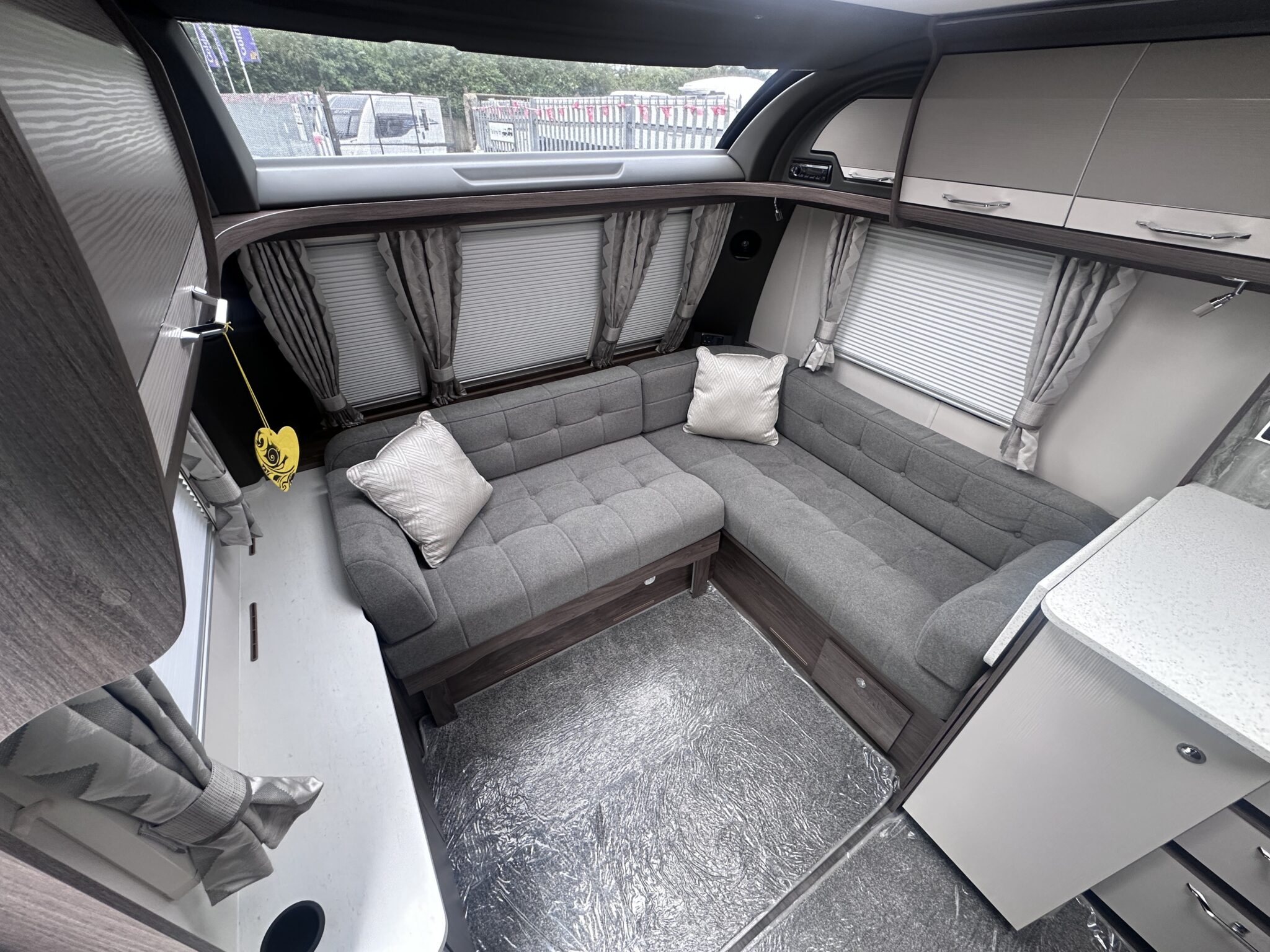 Coachman Laser Xcel 845 – 2023 Caravan - Image 25