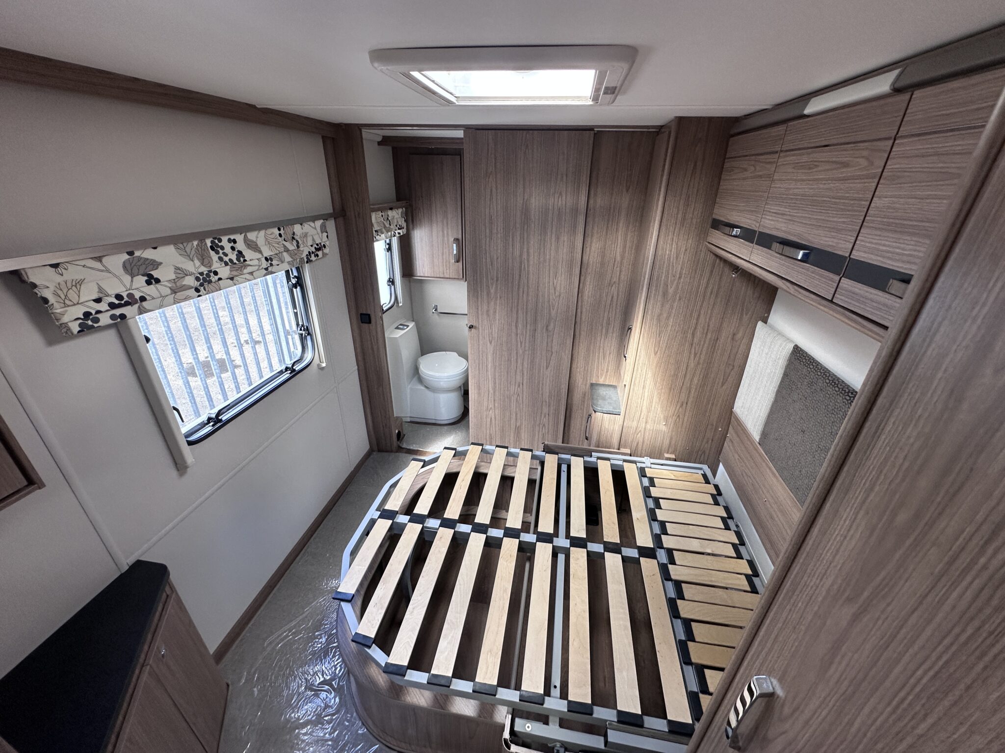 2018 Coachman Pastiche 575/4. - Image 28