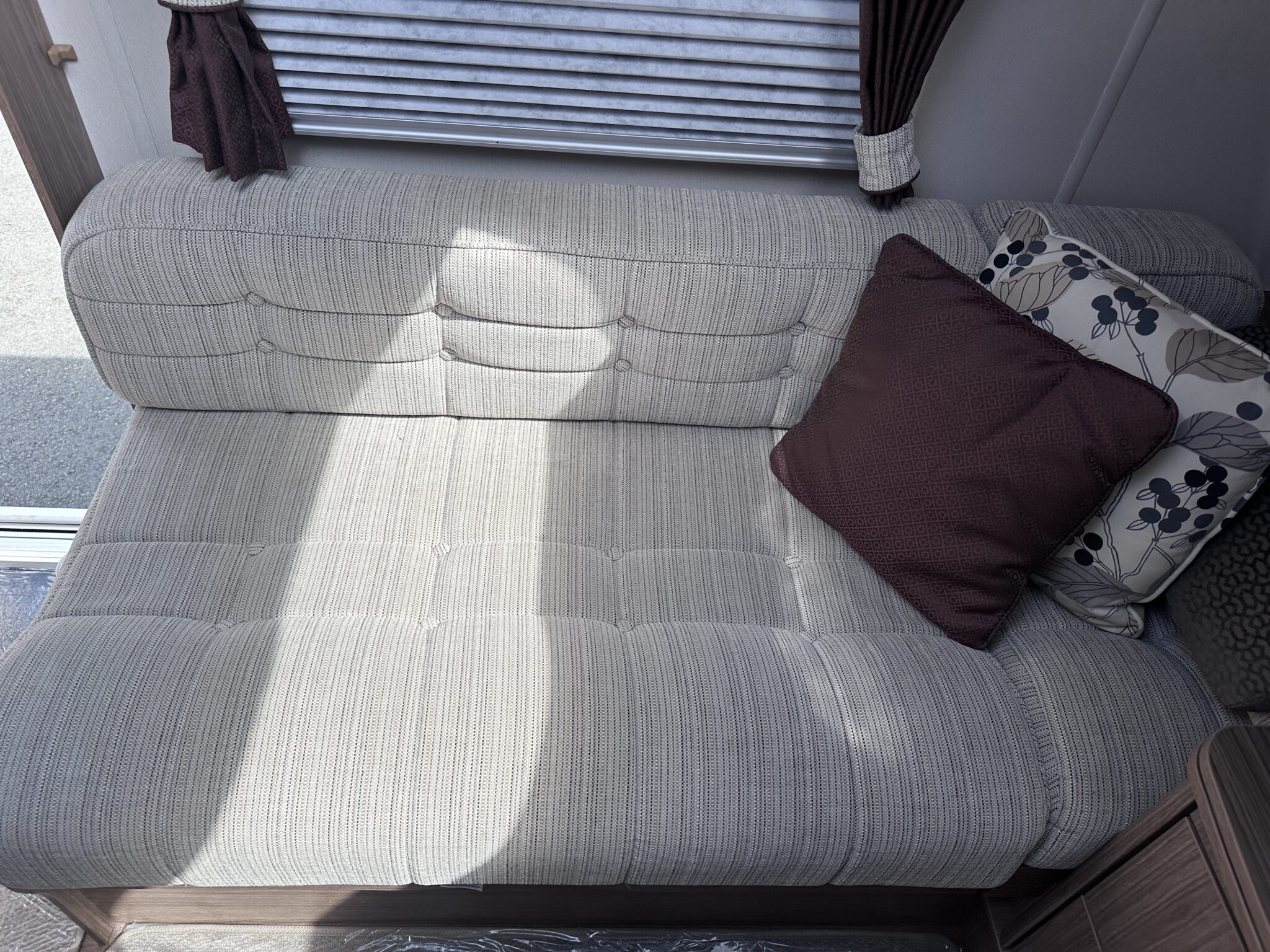 2018 Coachman Pastiche 575/4. - Image 31