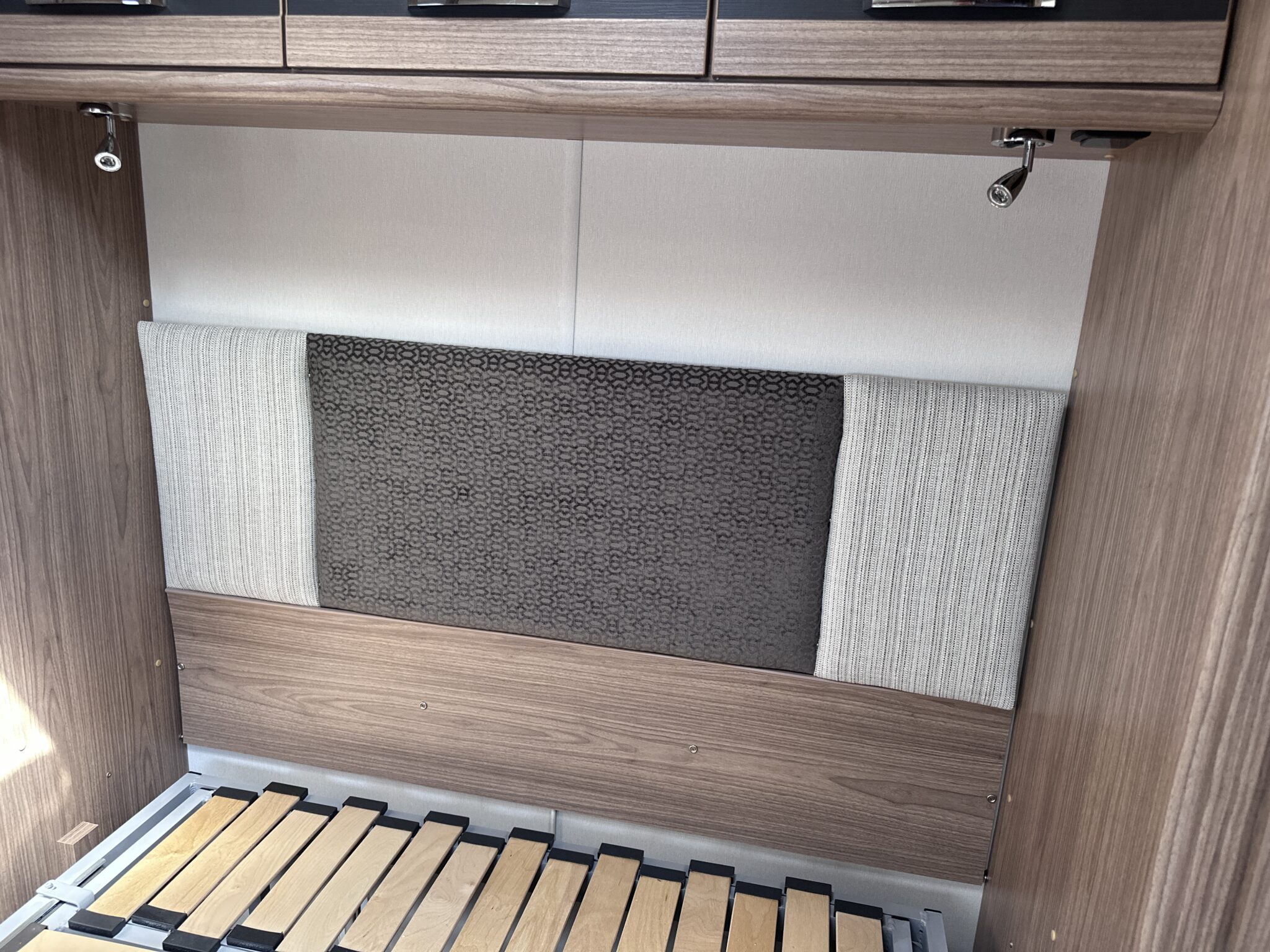 2018 Coachman Pastiche 575/4. - Image 72