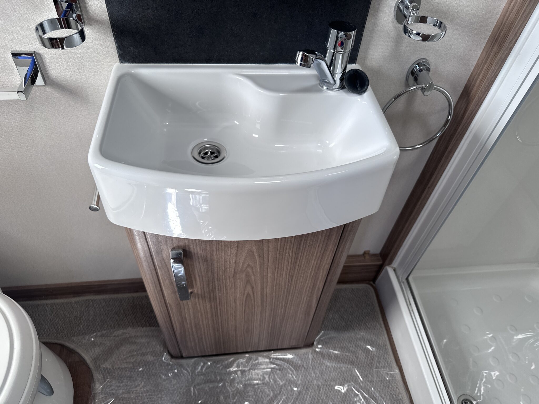 2018 Coachman Pastiche 575/4. - Image 81