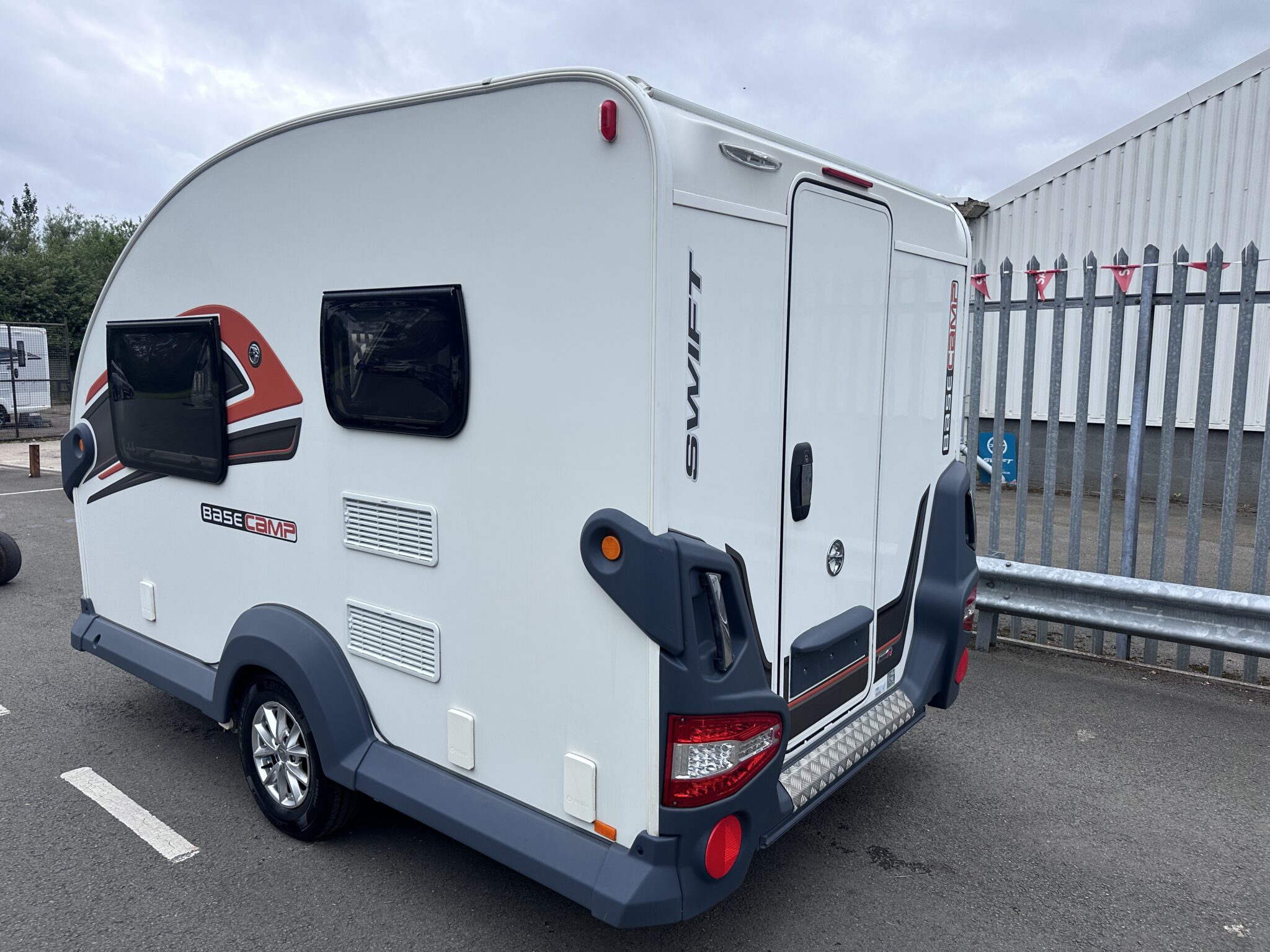 Swift Basecamp Plus – 2019 Caravan - Image 4