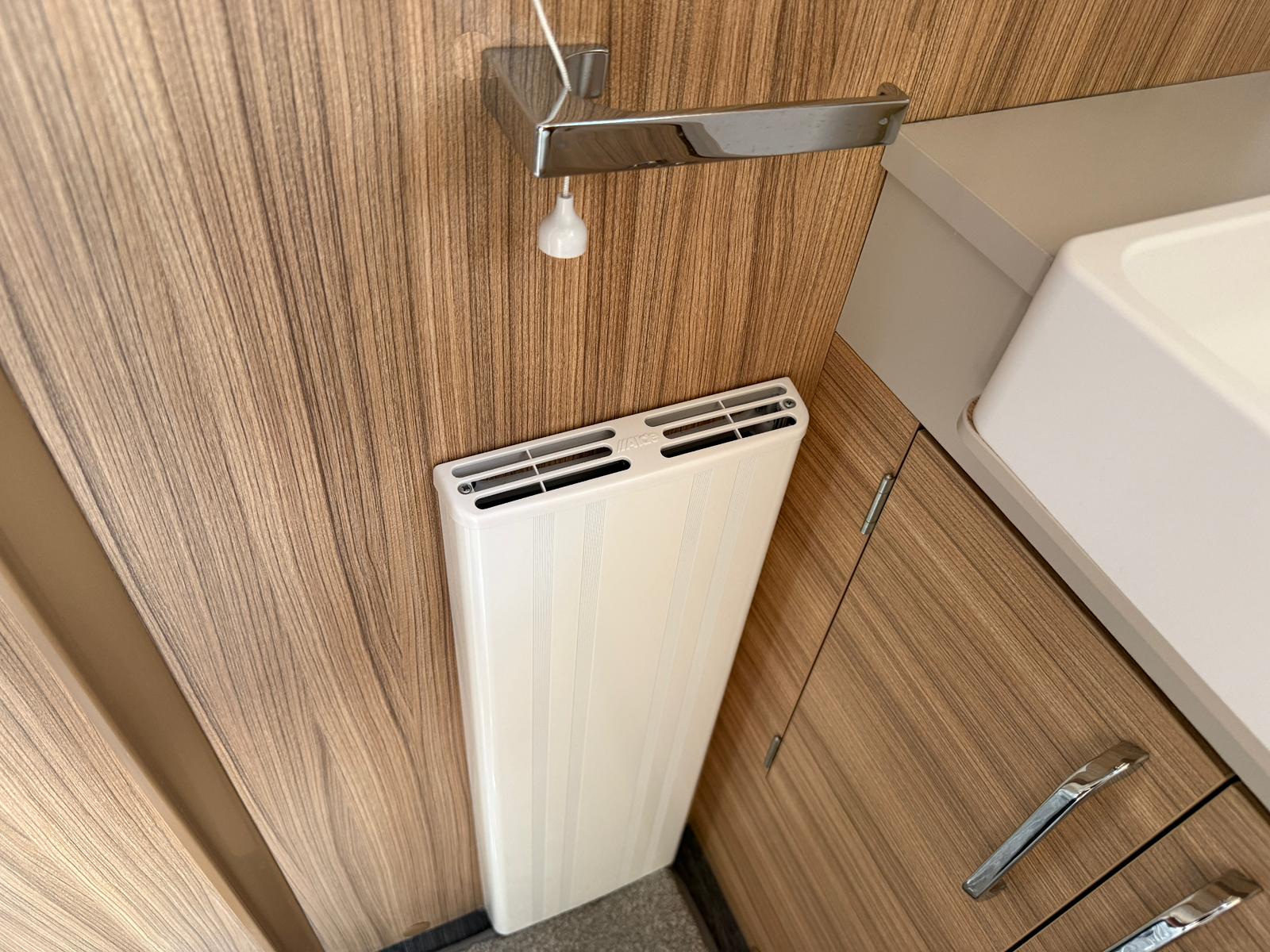 Bailey Unicorn Pamplona – 2024 Caravan - Image 24