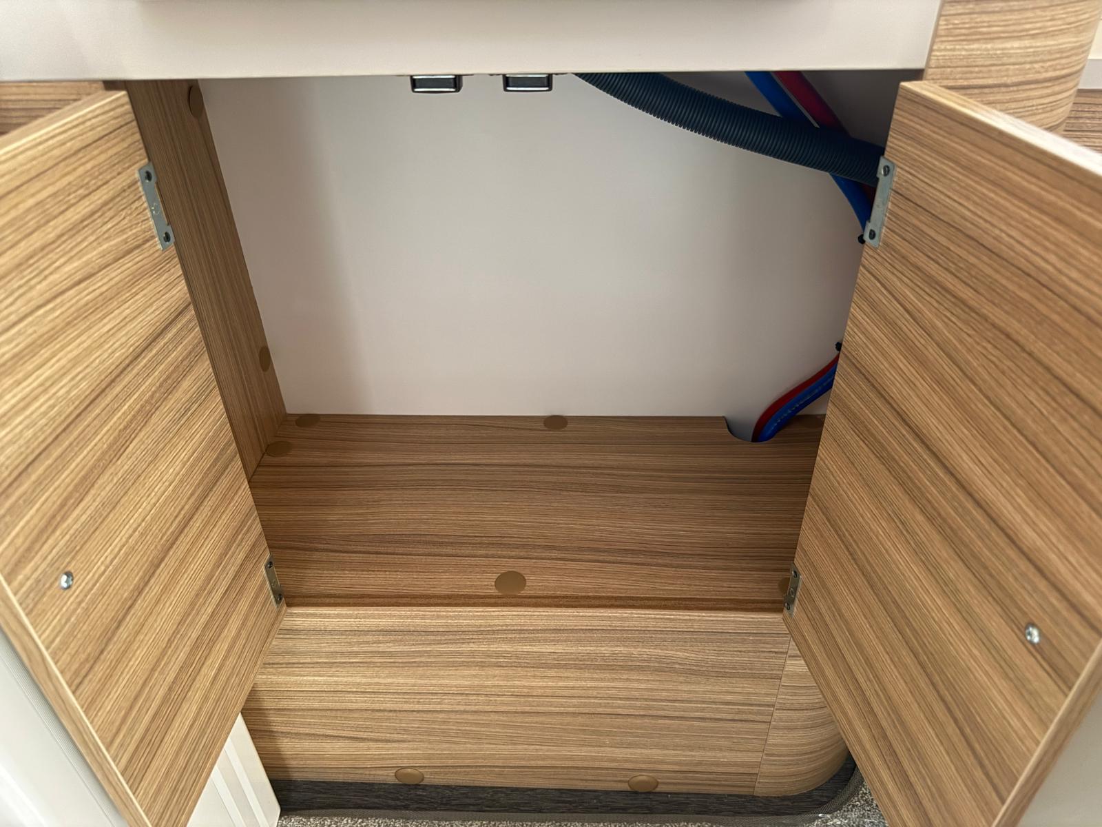 Bailey Unicorn Pamplona – 2024 Caravan - Image 38