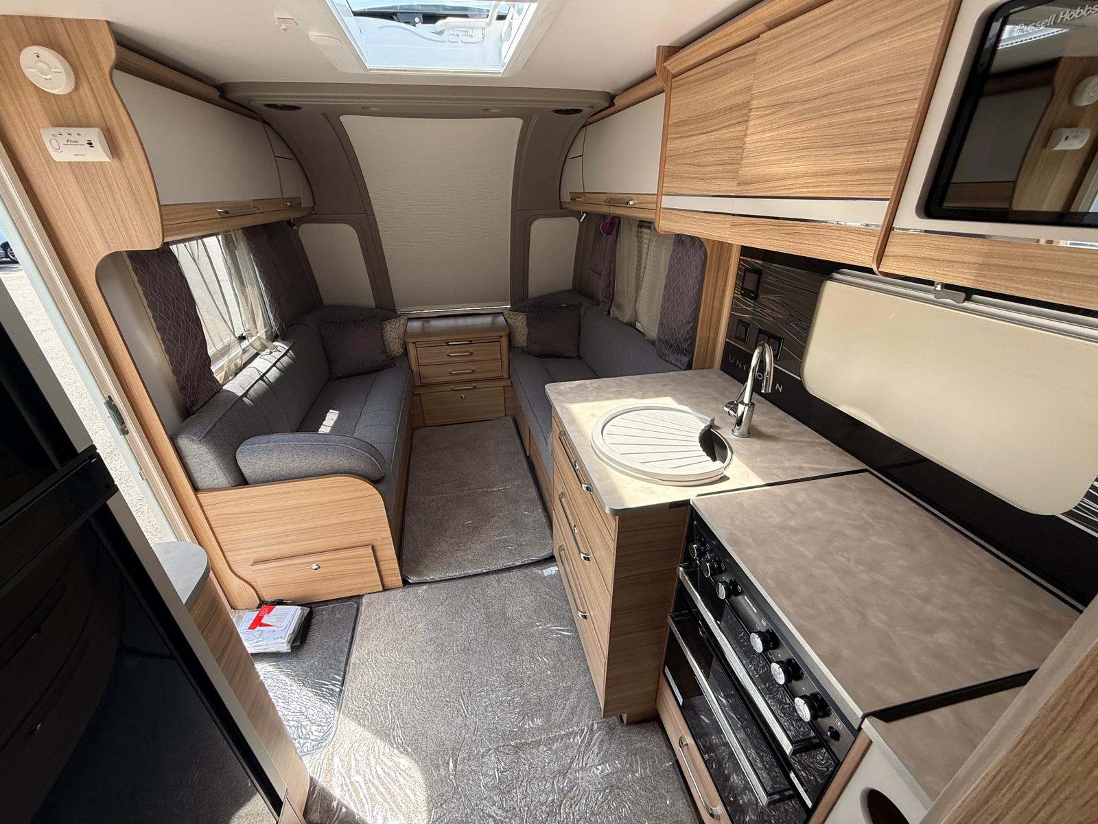 Bailey Unicorn Pamplona – 2024 Caravan - Image 14