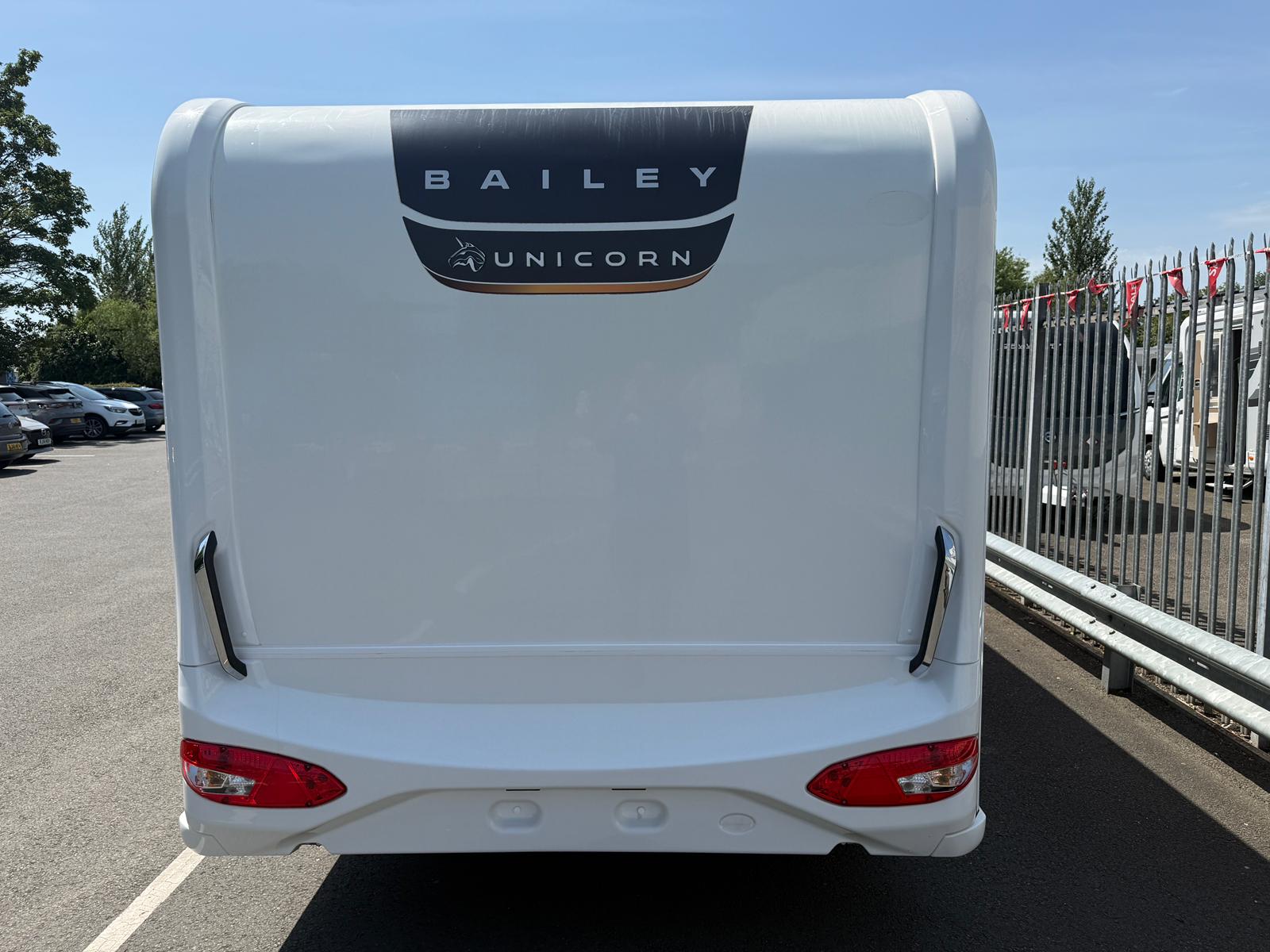 Bailey Unicorn Pamplona – 2024 Caravan - Image 5