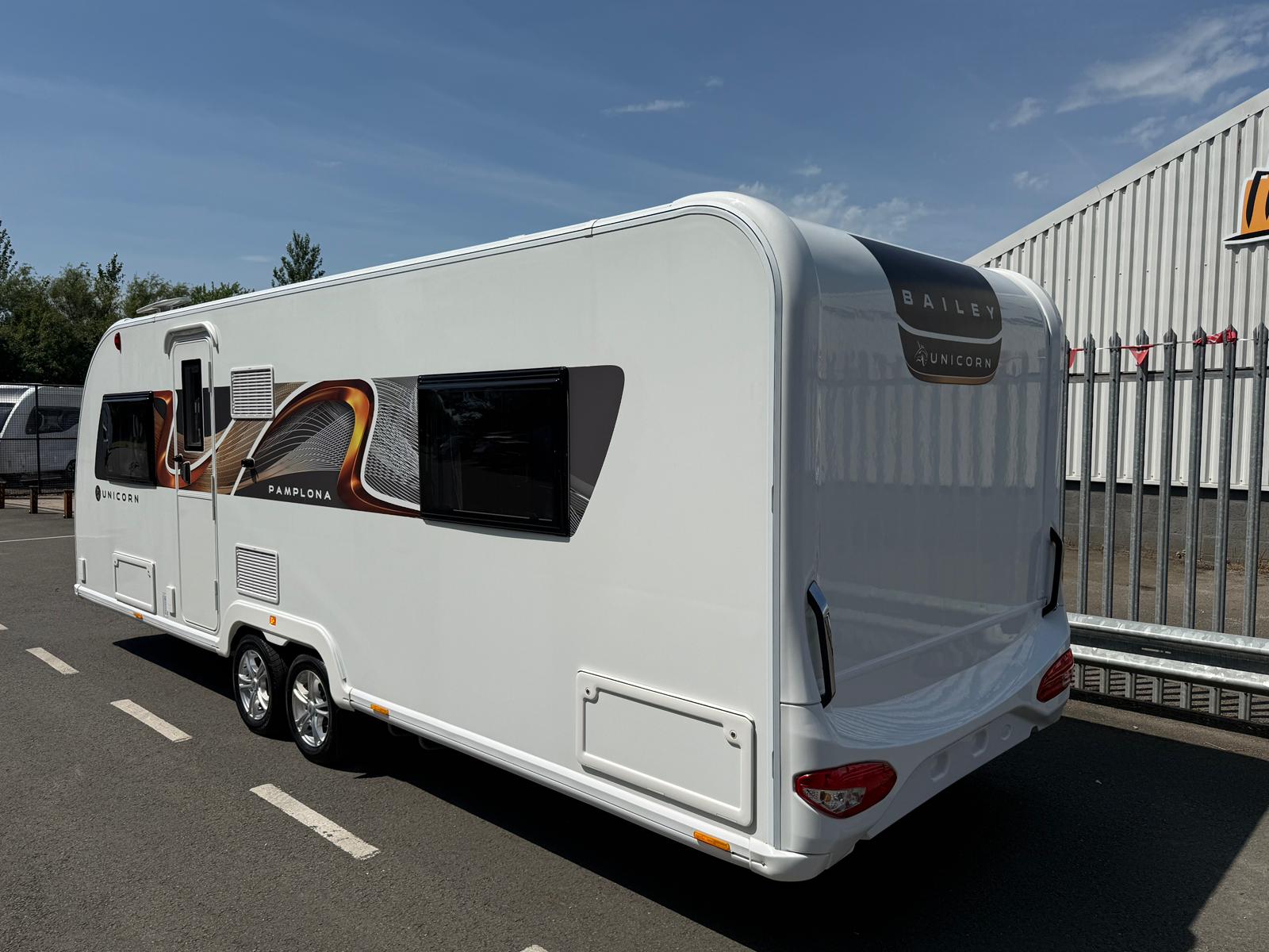 Bailey Unicorn Pamplona – 2024 Caravan - Image 3