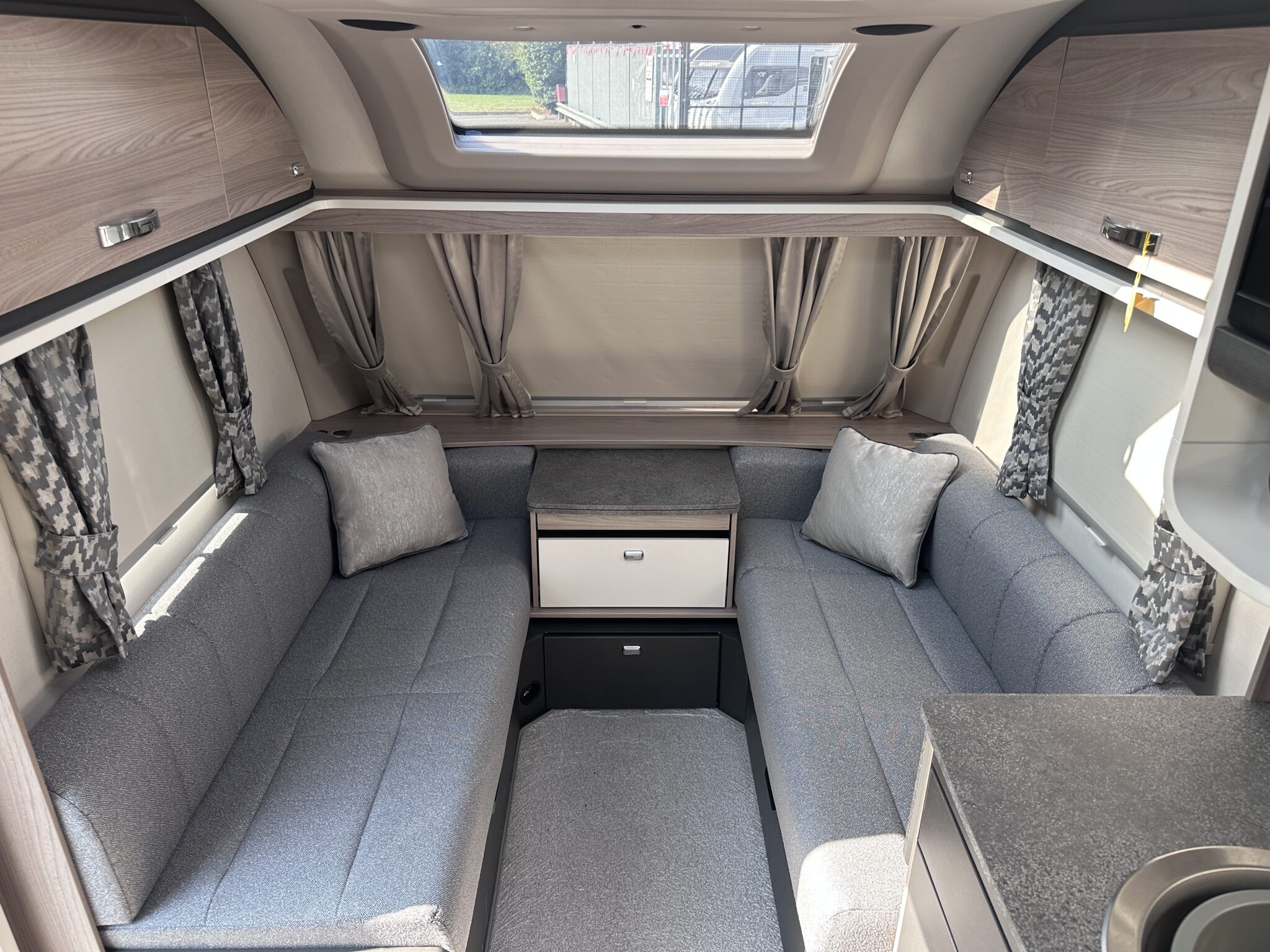 Swift Sprite Major 4 SB – 2025 Caravan - Image 24