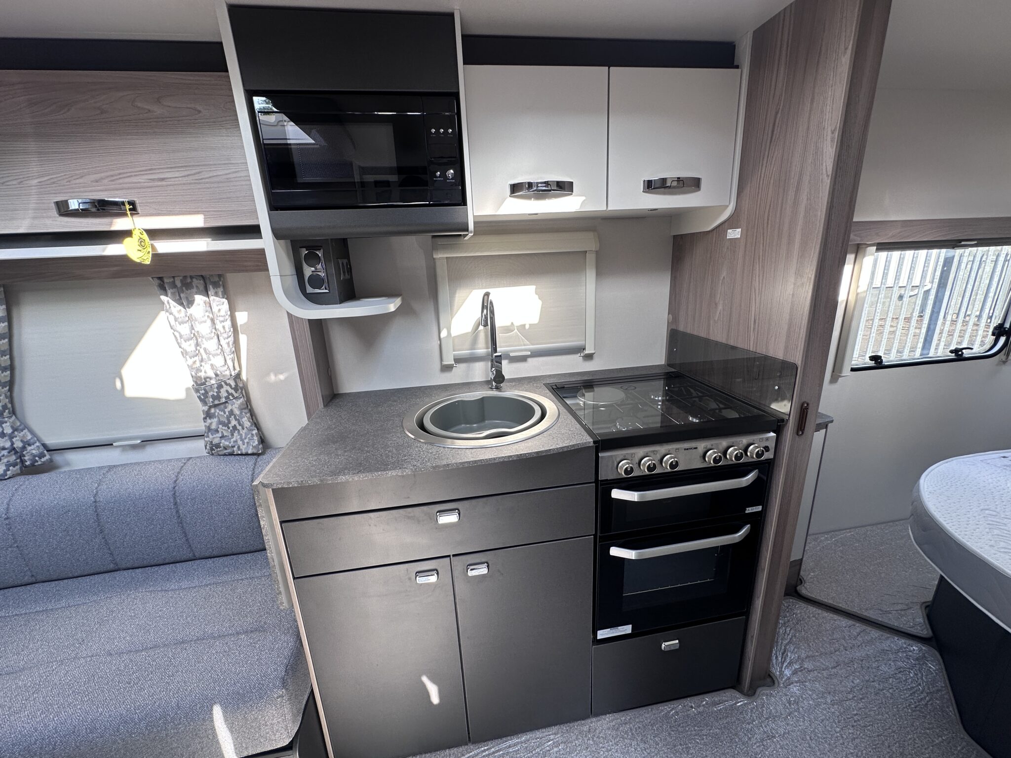 Swift Sprite Major 4 SB – 2025 Caravan - Image 26