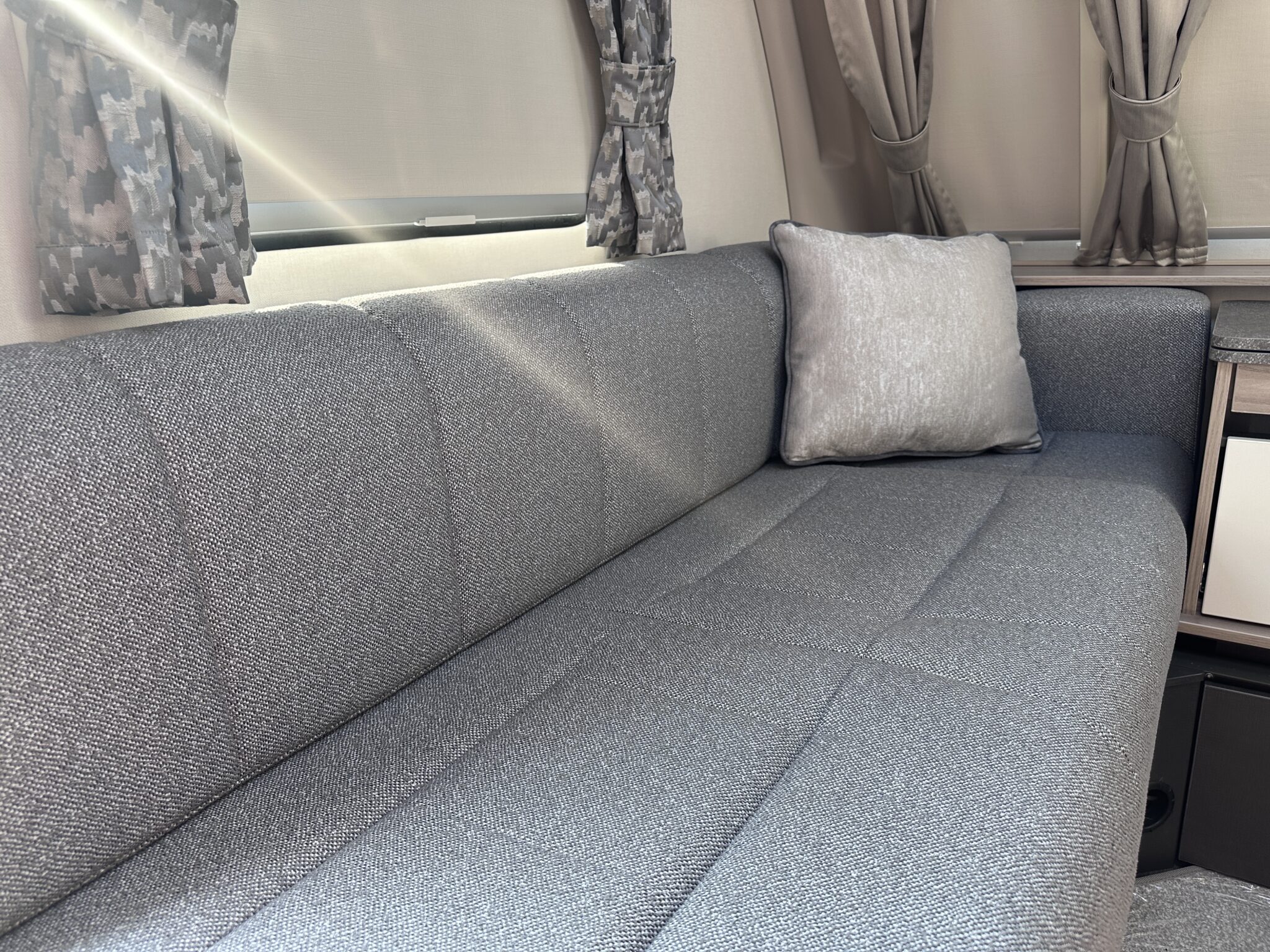 Swift Sprite Major 4 SB – 2025 Caravan - Image 33