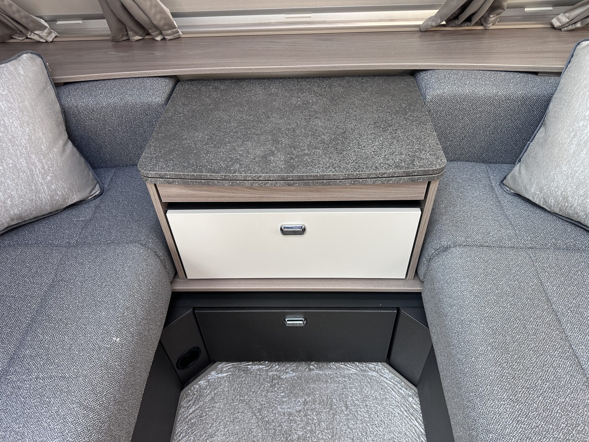Swift Sprite Major 4 SB – 2025 Caravan - Image 39