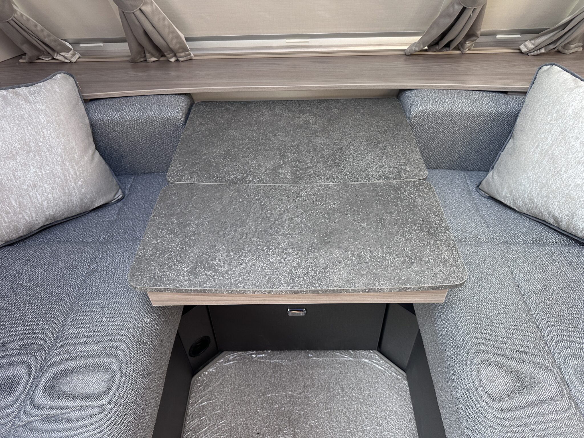 Swift Sprite Major 4 SB – 2025 Caravan - Image 40