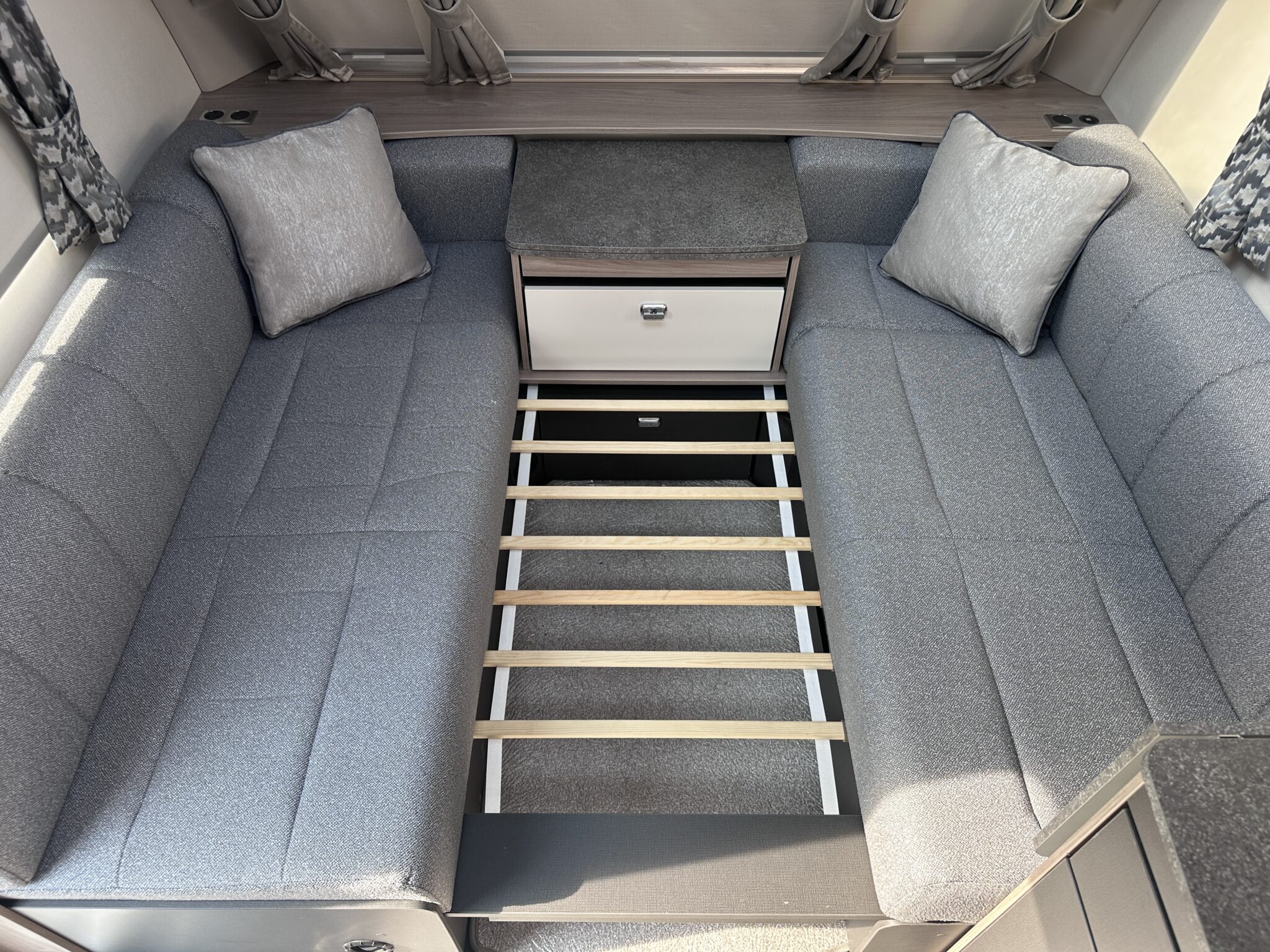 Swift Sprite Major 4 SB – 2025 Caravan - Image 42