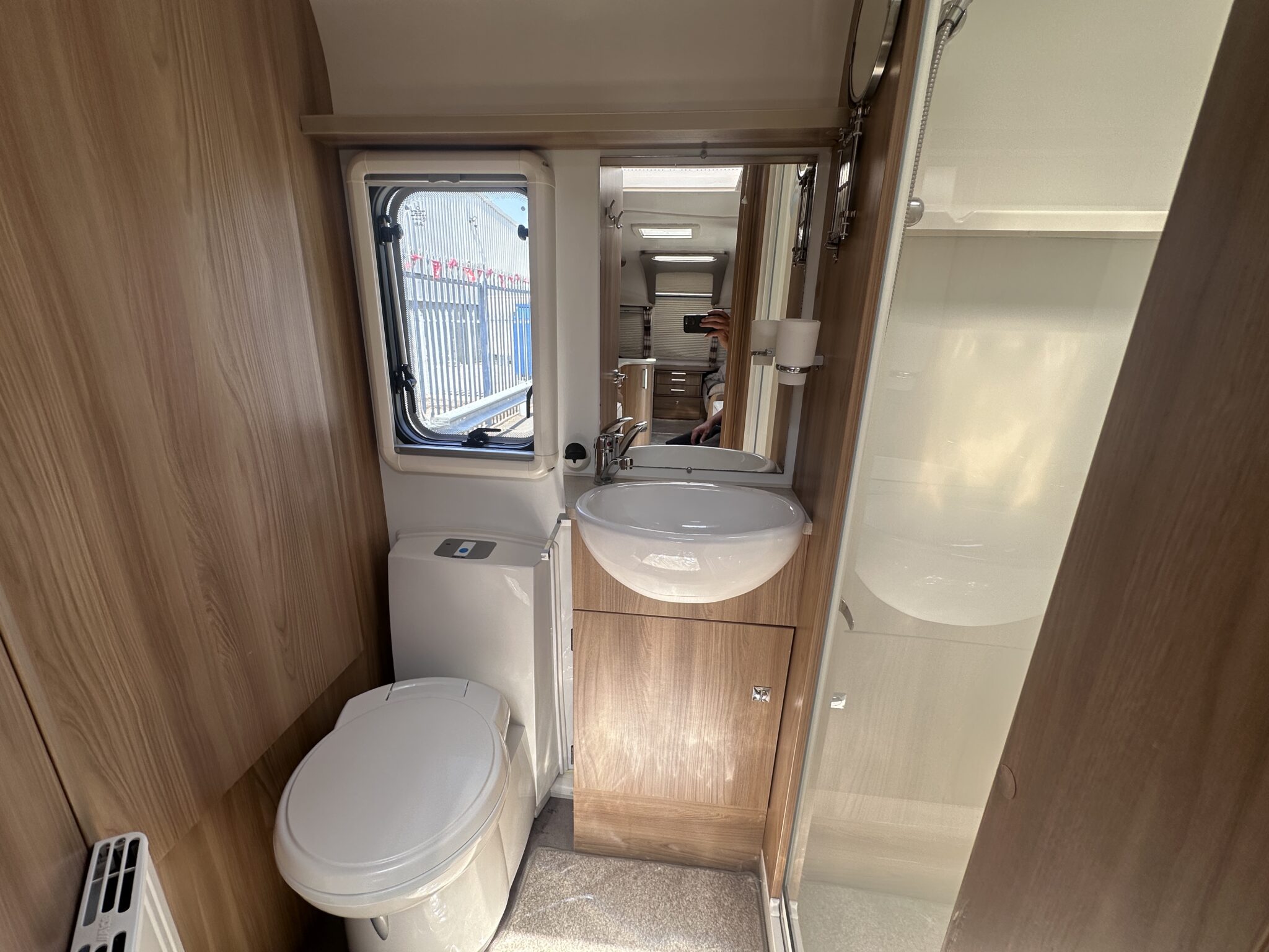 Bailey Unicorn Cadiz – 2016 Caravan - Image 33