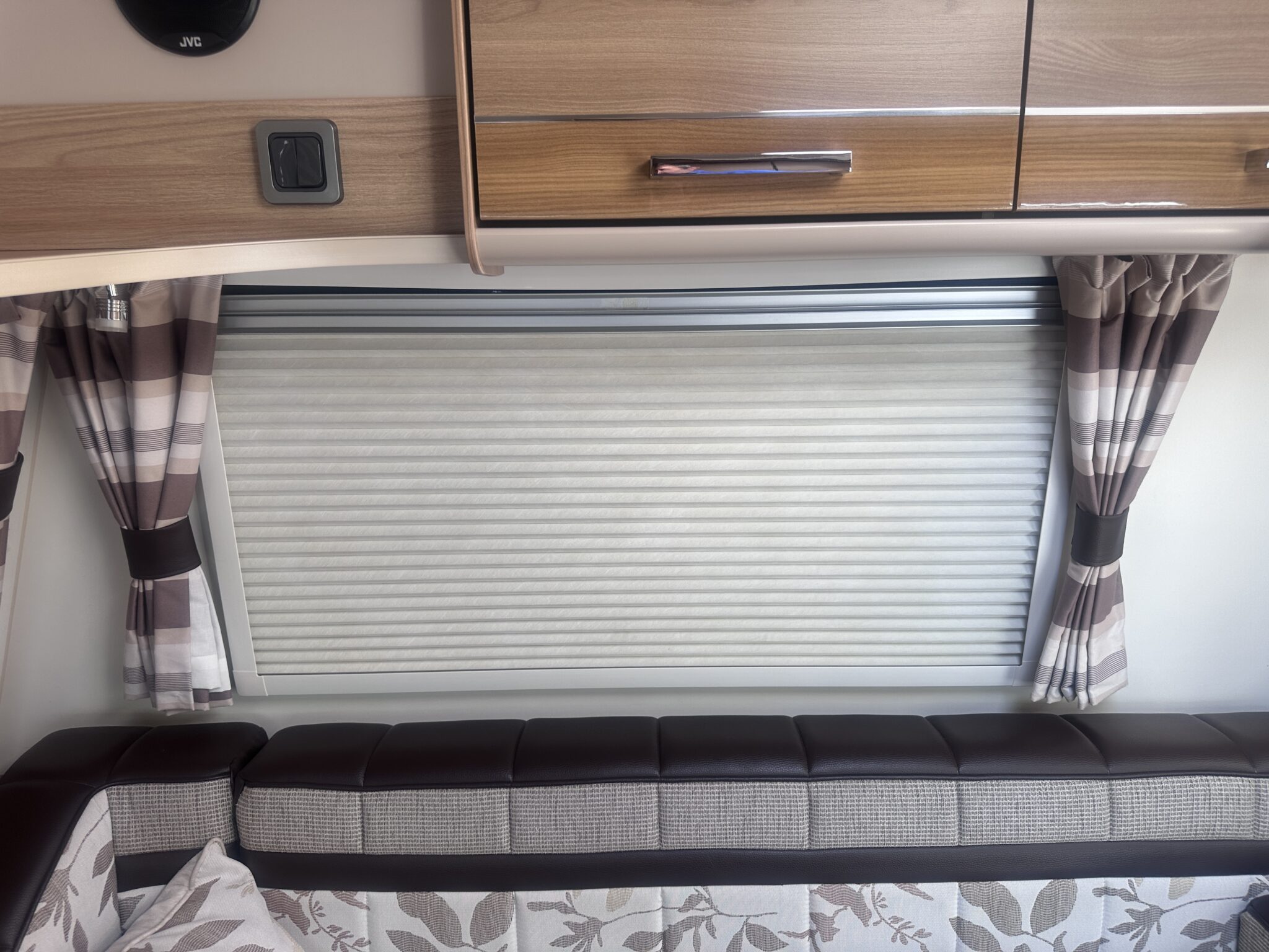 Bailey Unicorn Cadiz – 2016 Caravan - Image 35