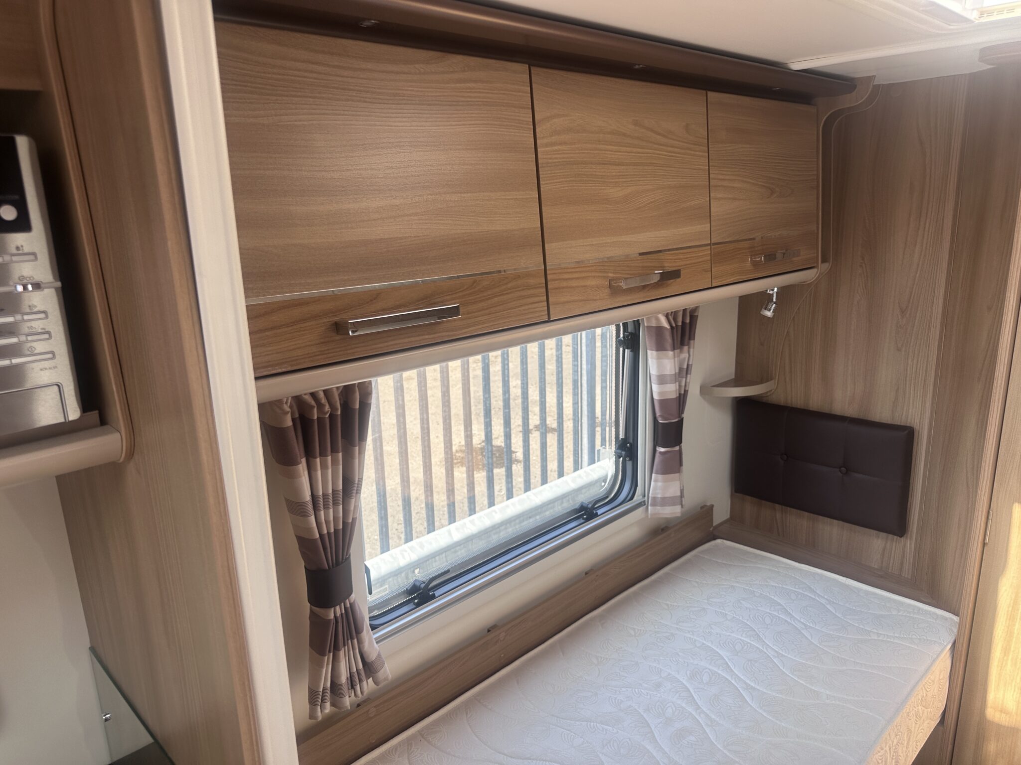 Bailey Unicorn Cadiz – 2016 Caravan - Image 79
