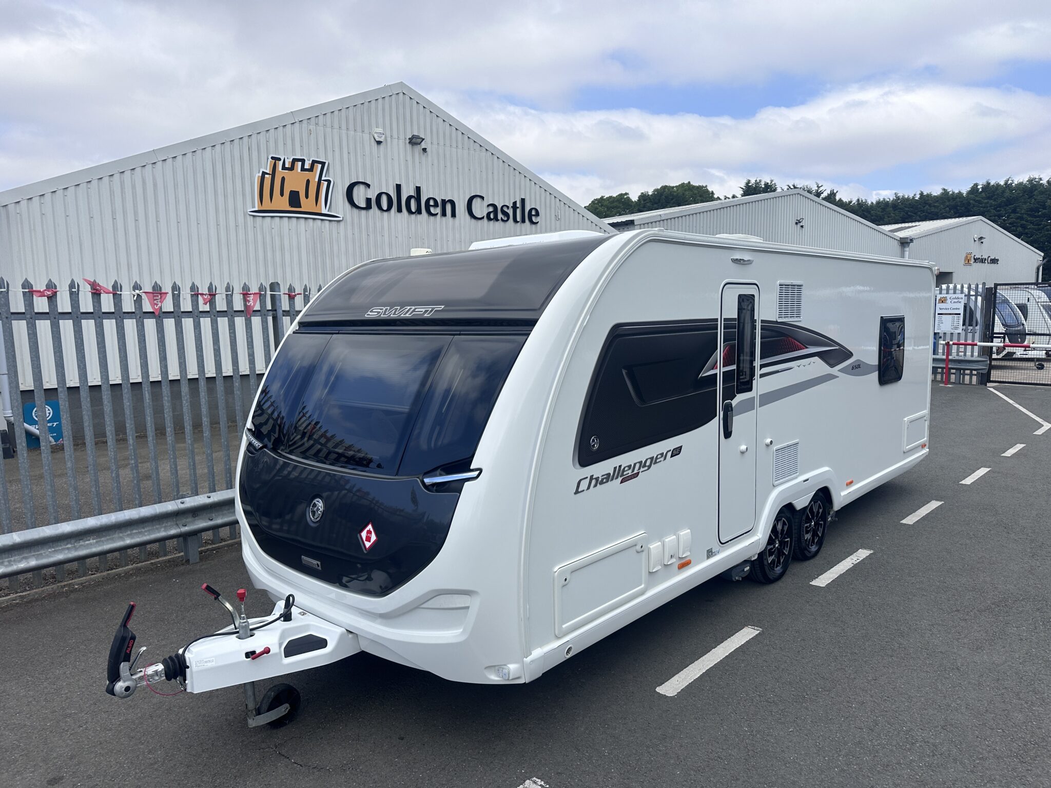 Swift Challenger Grande 650L – 2024 Caravan - Image 2