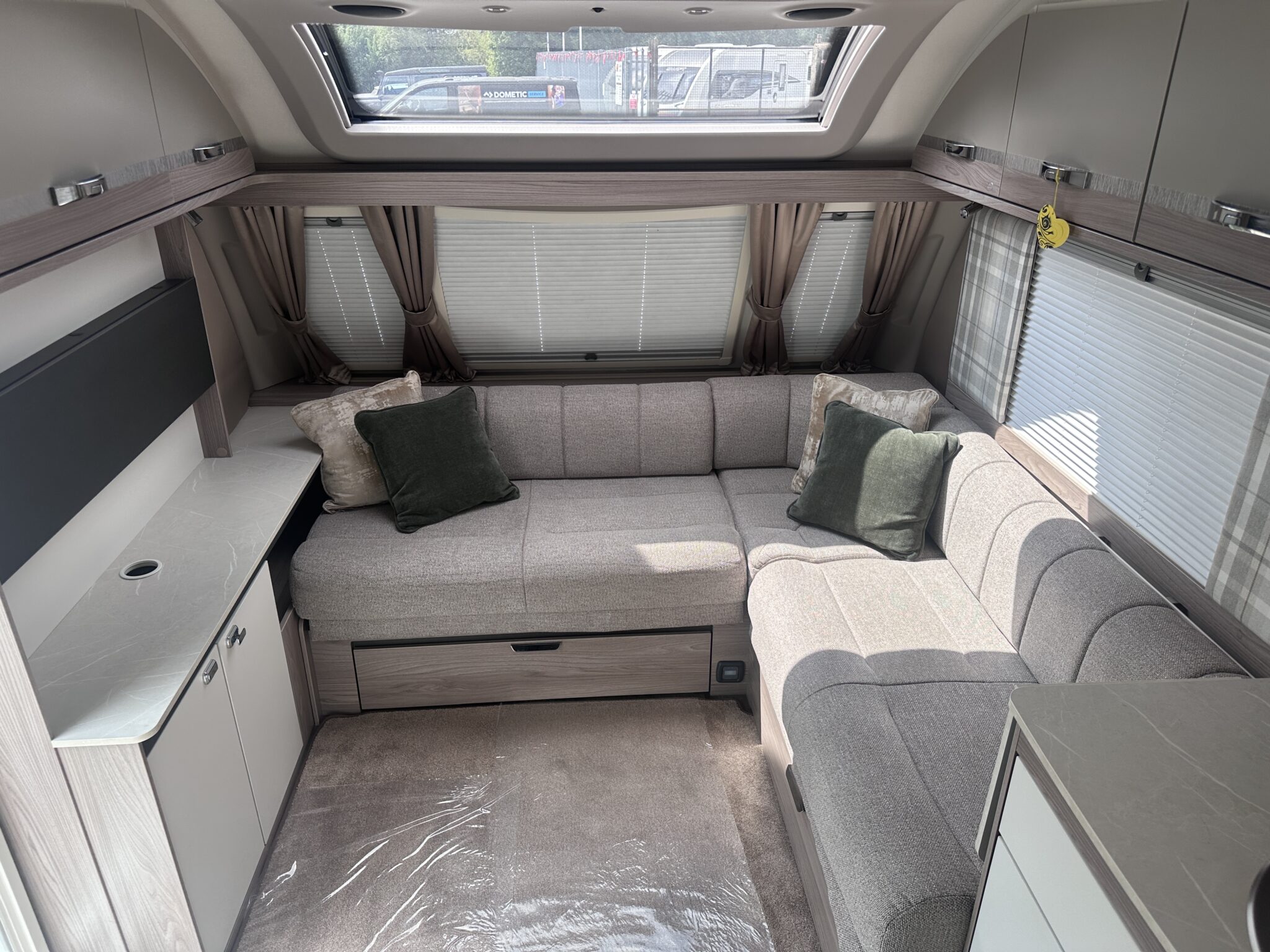 Swift Challenger Grande 650L – 2024 Caravan - Image 28