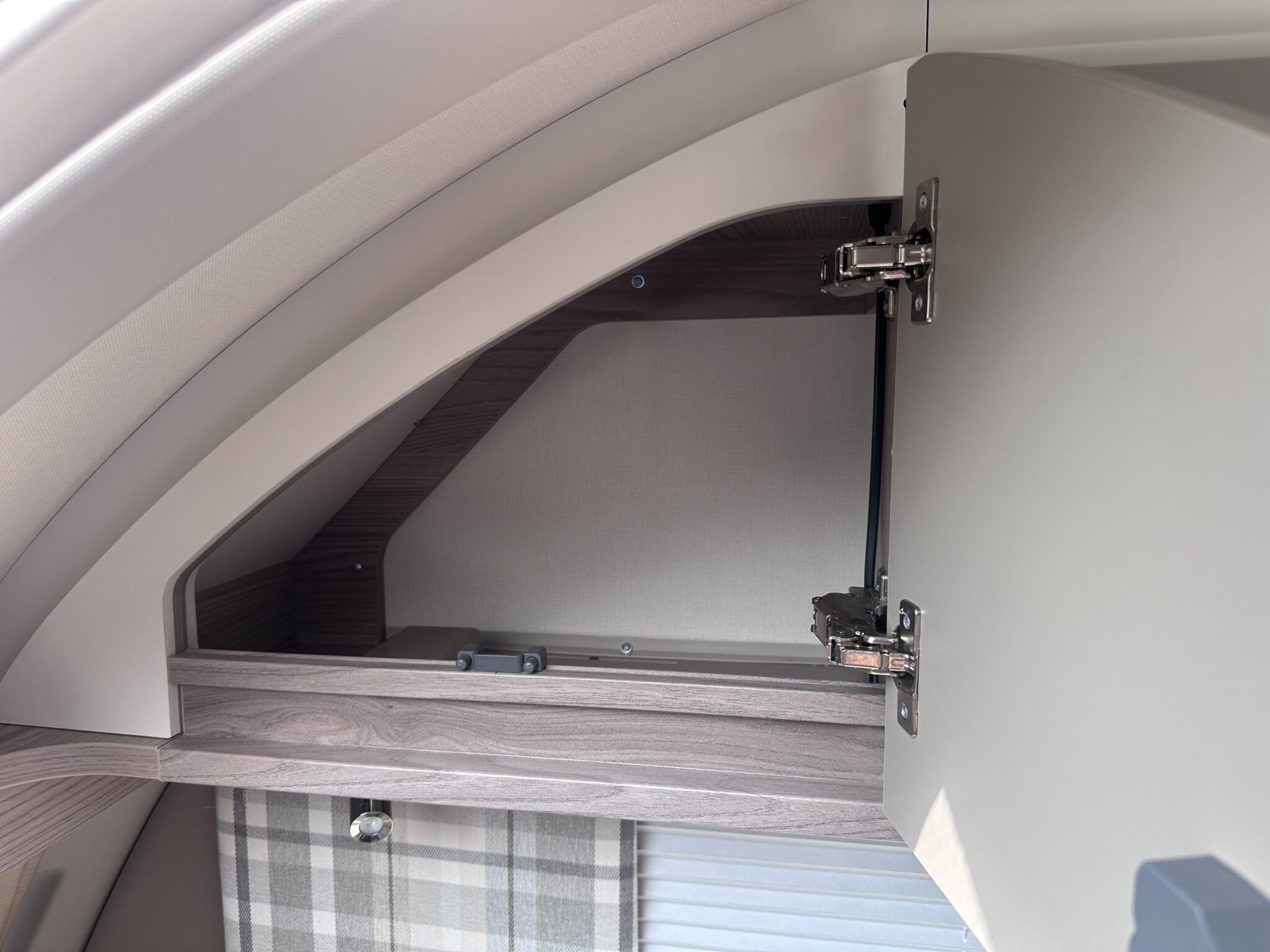 Swift Challenger Grande 650L – 2024 Caravan - Image 46