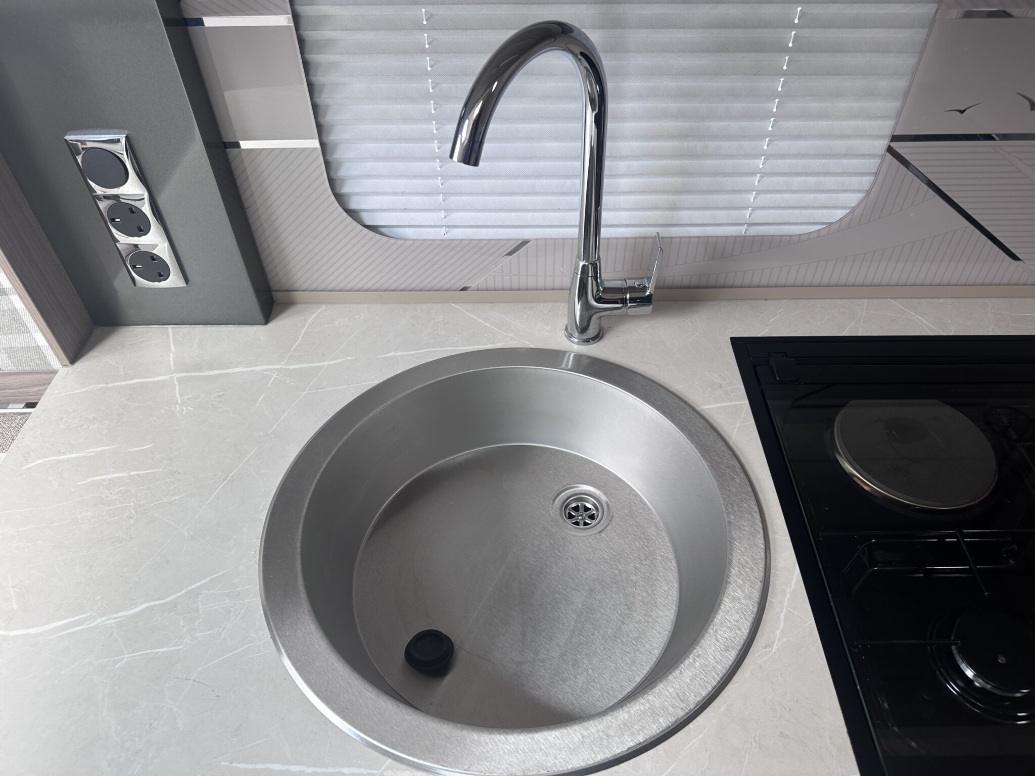Swift Challenger Grande 650L – 2024 Caravan - Image 63